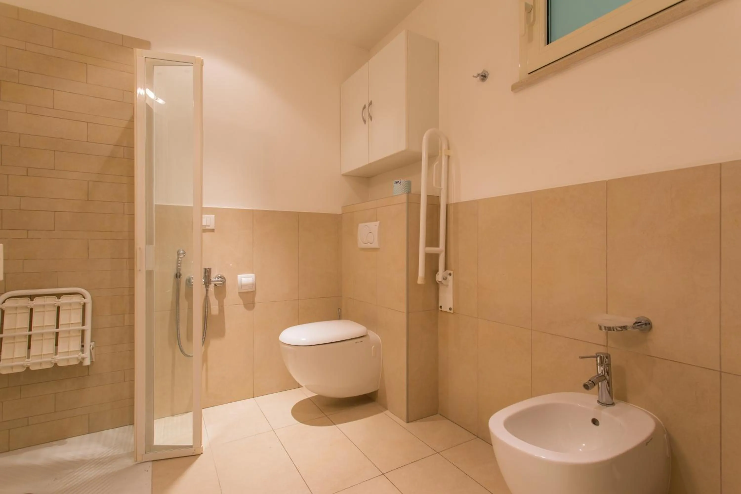 Toilet in Wally Residence