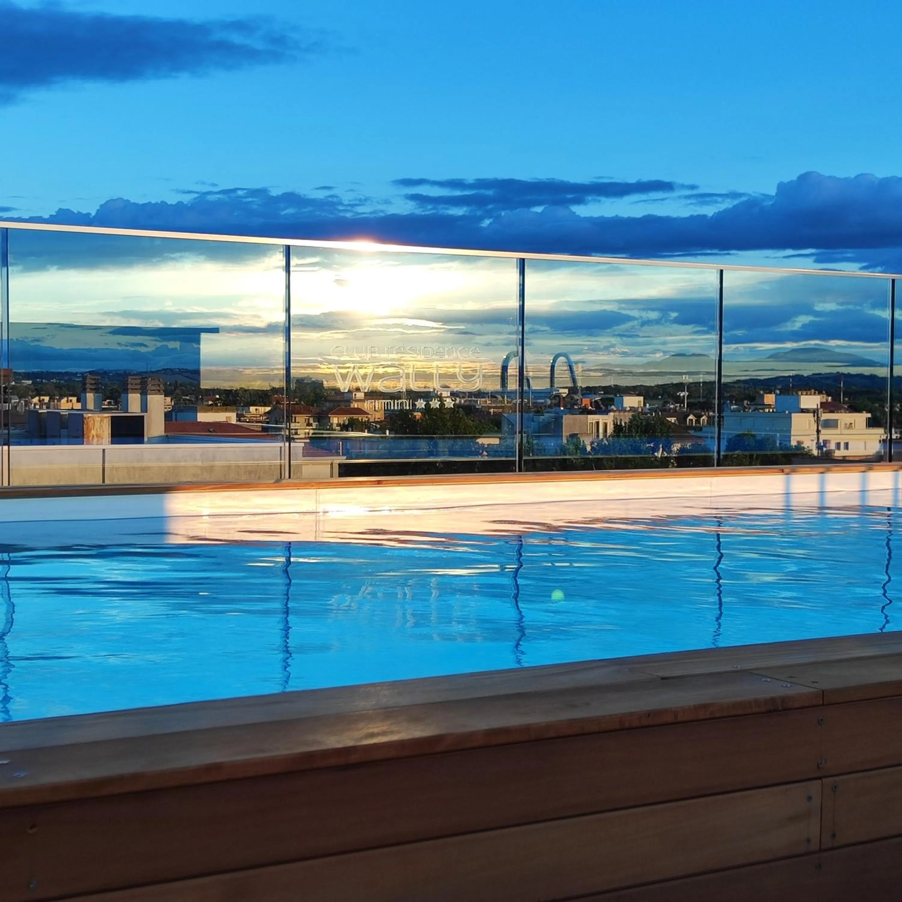 Swimming pool in Wally Residence