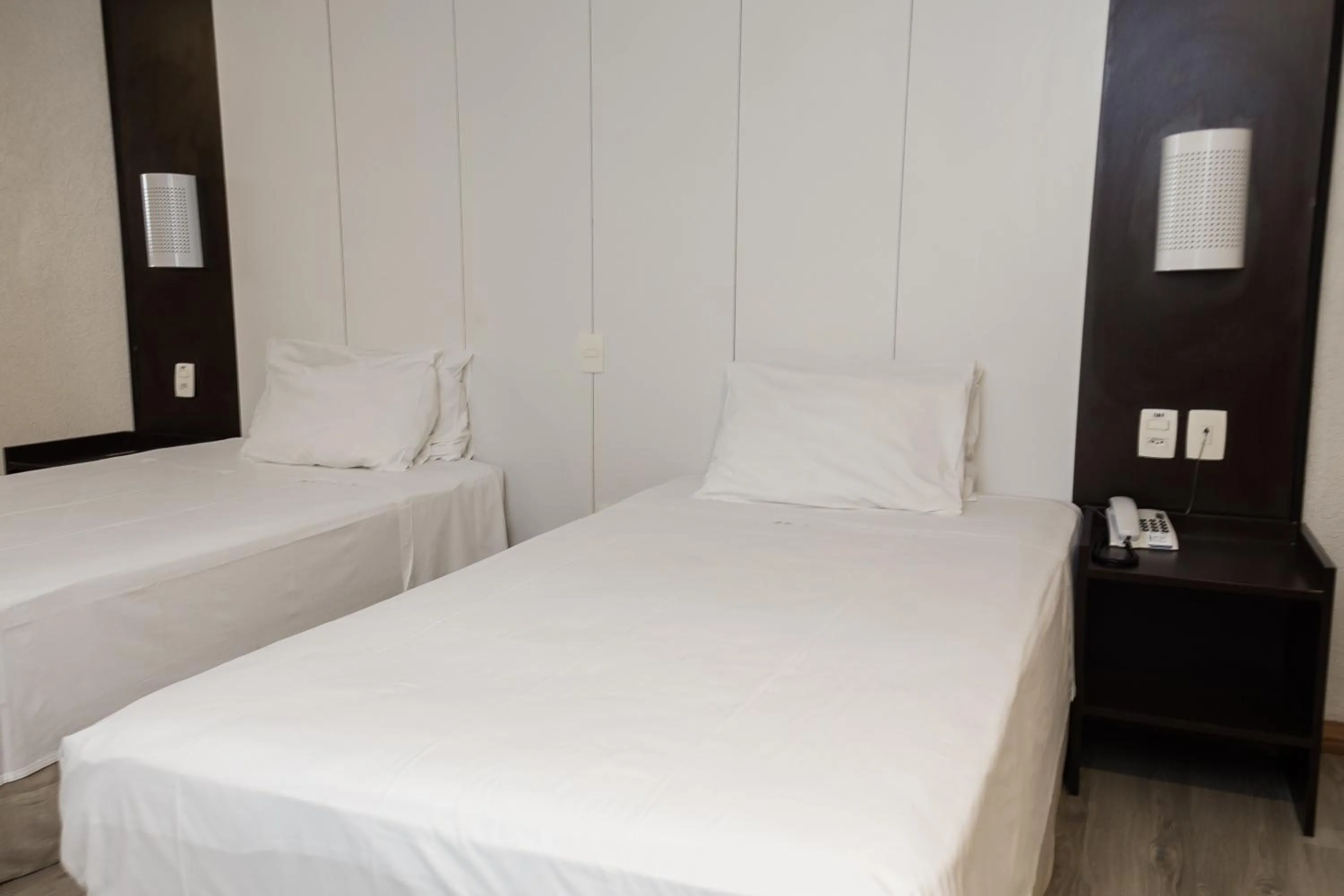 Bedroom, Bed in Master Express Moinhos de Vento