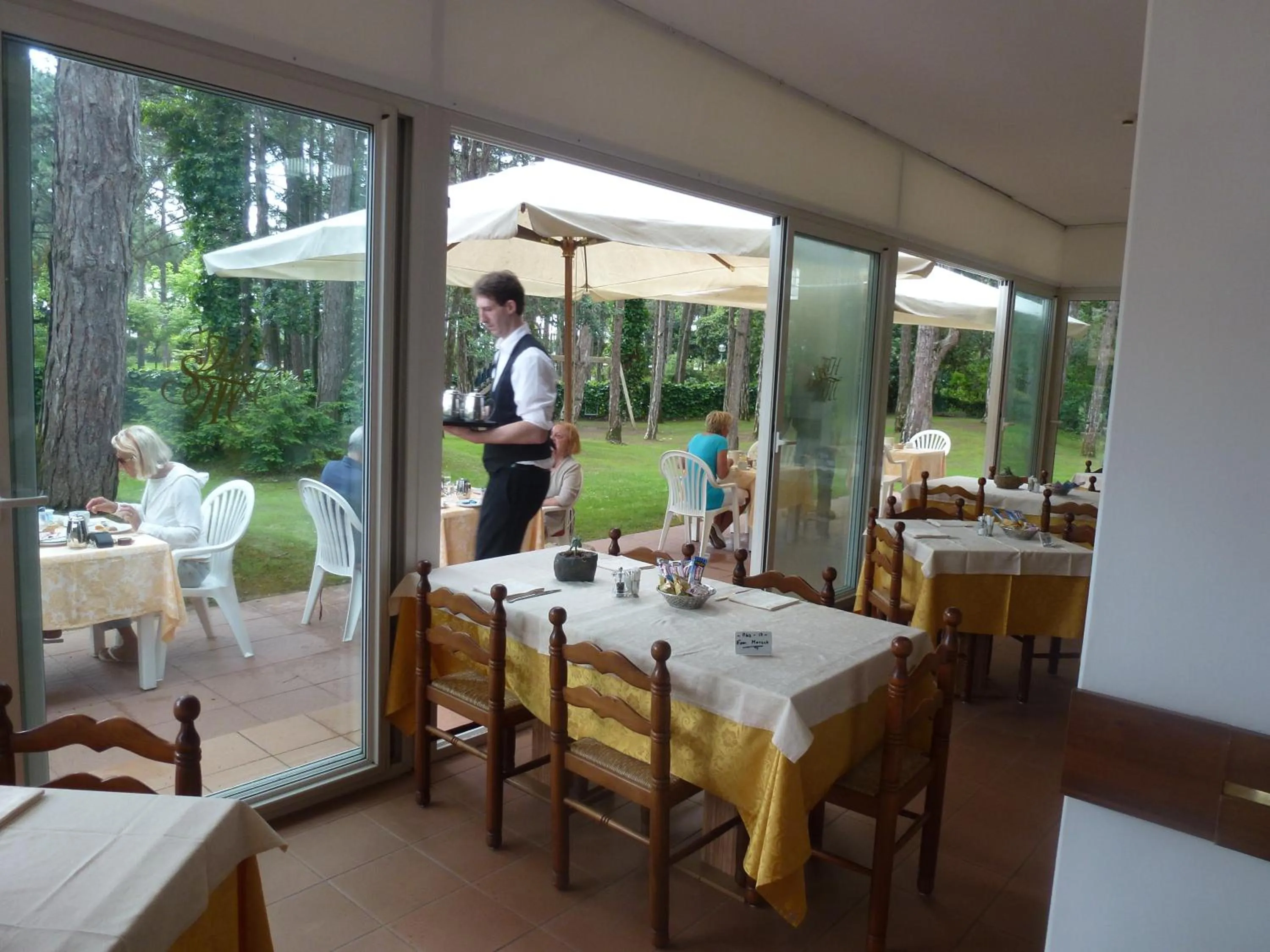 Restaurant/places to eat in Hotel San Marco