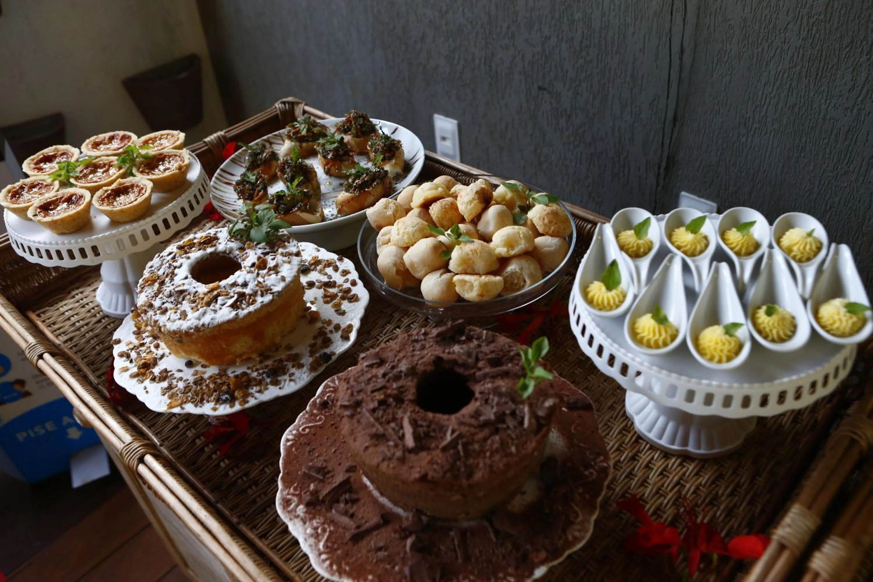 Restaurant/places to eat in Pousada Recanto