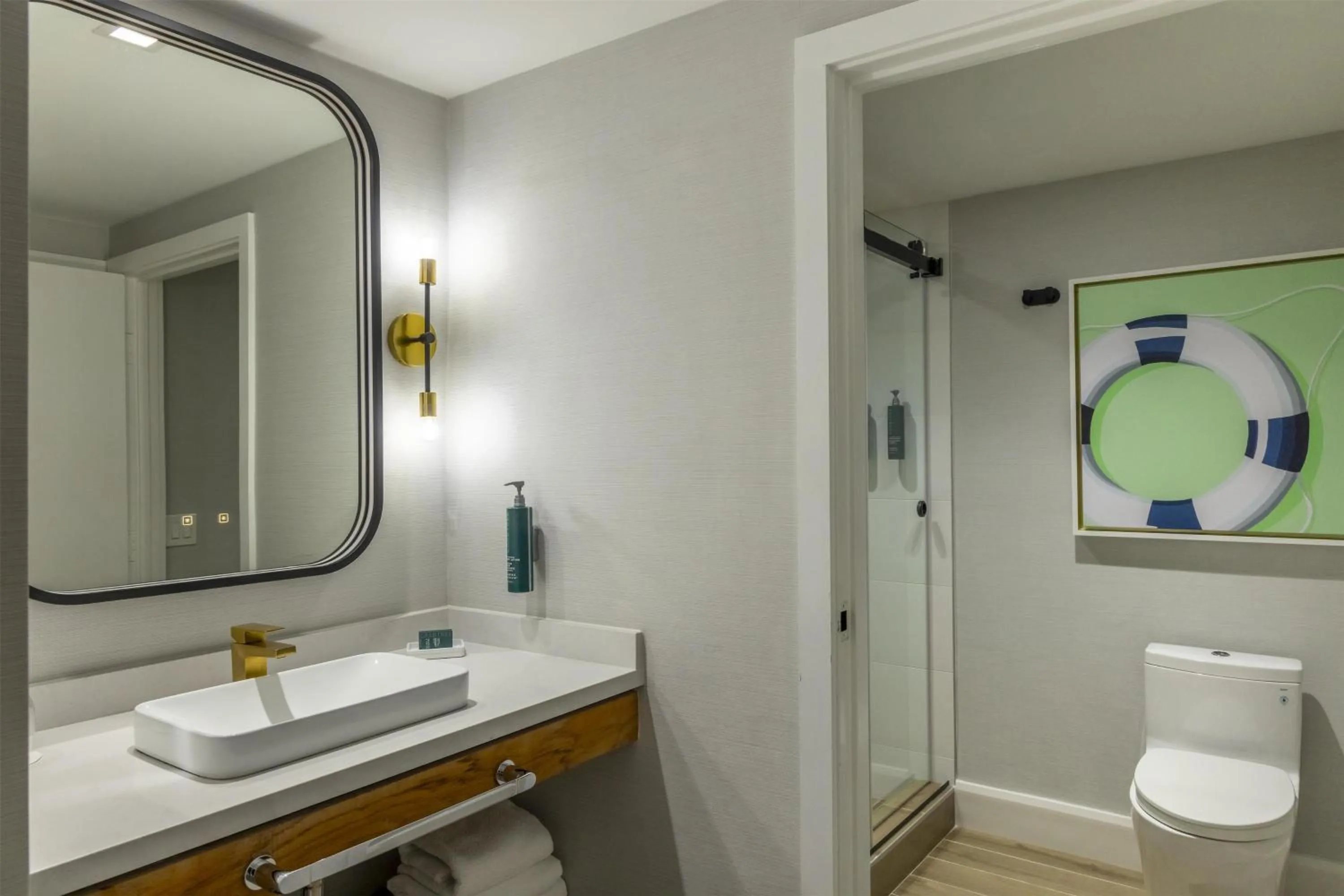 Bathroom in The Waterfront Beach Resort, A Hilton Hotel