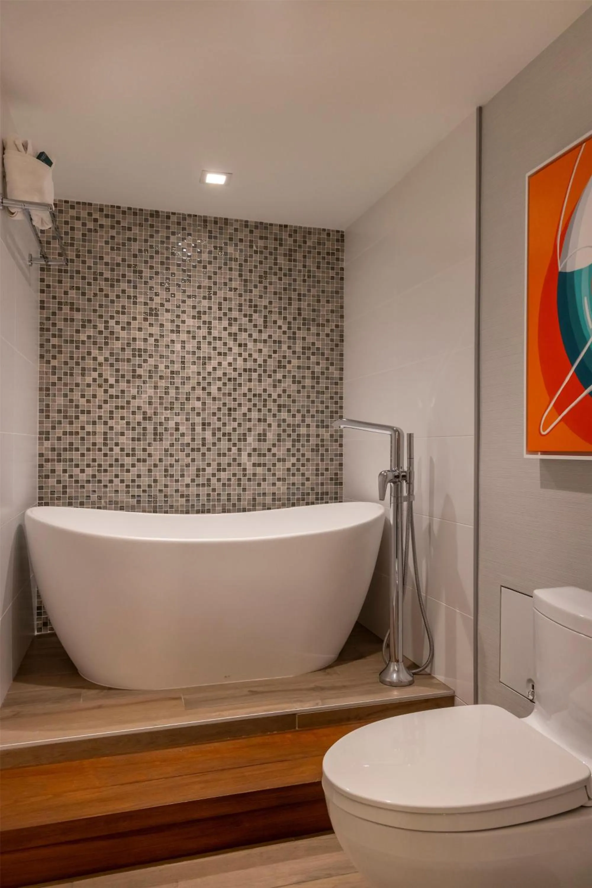 Bathroom in The Waterfront Beach Resort, A Hilton Hotel