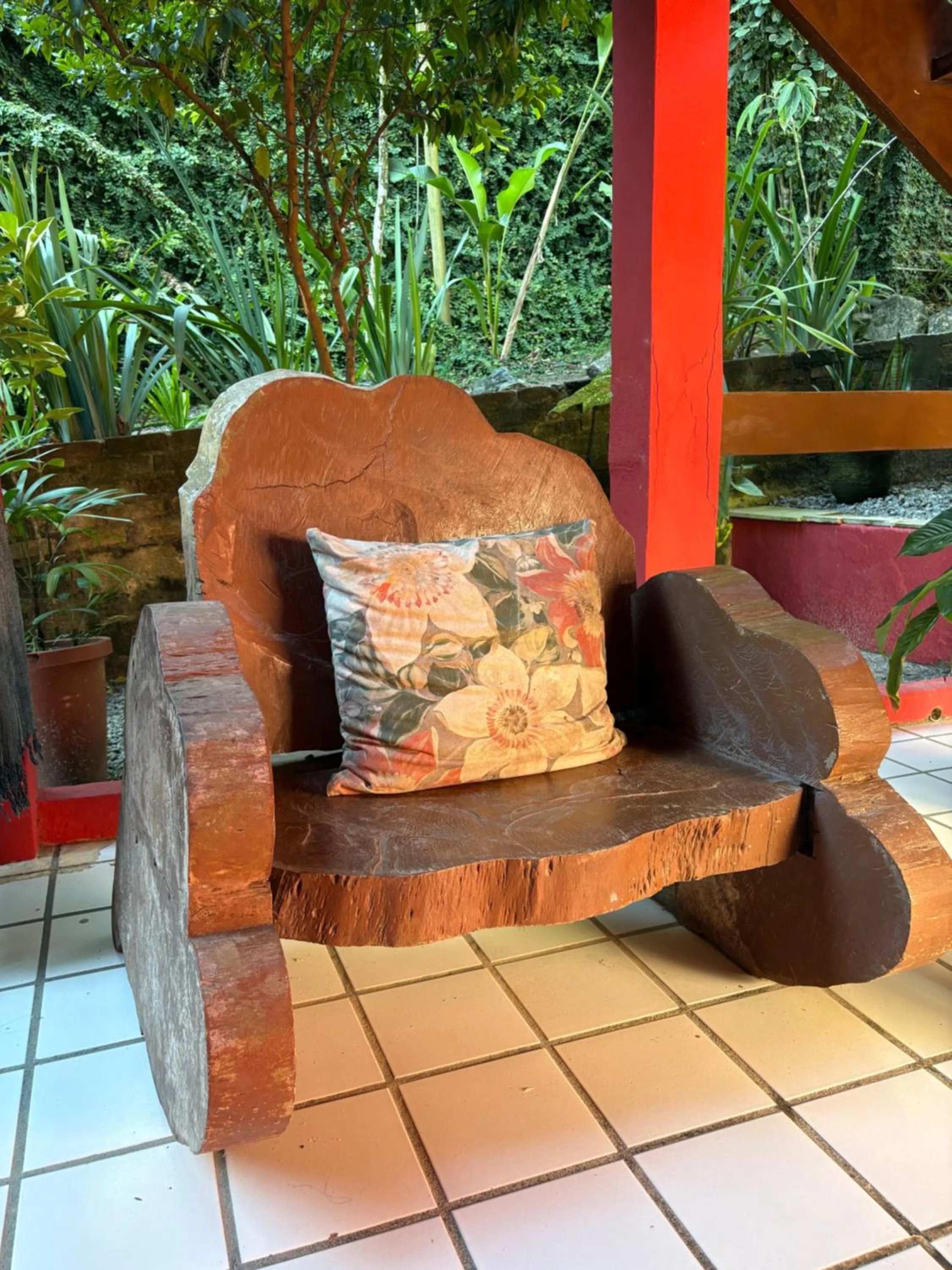 Seating area in Novos Baianos Hostel e Pousada