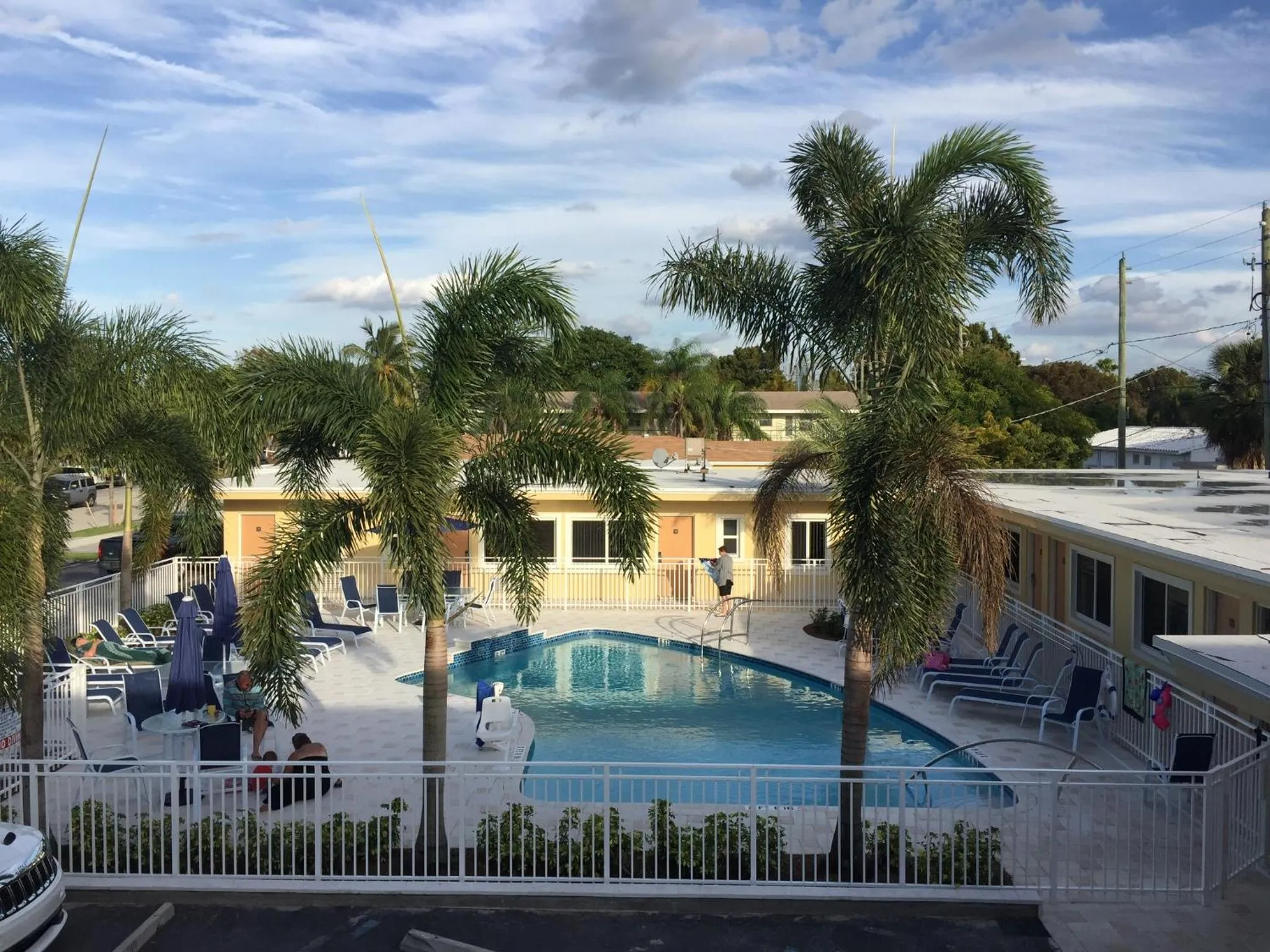 Shower in Curtis Inn & Suites