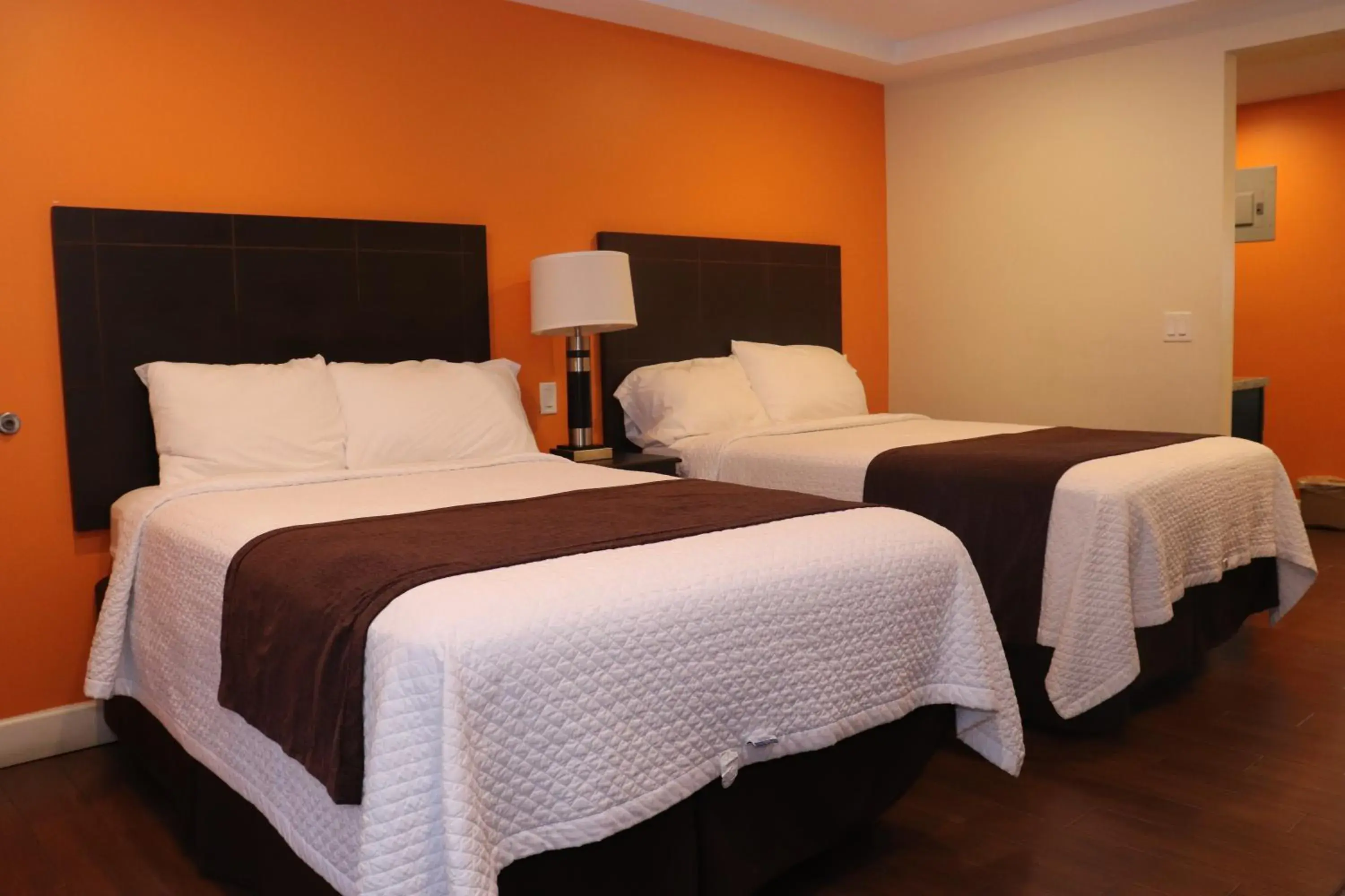 Superior Room with Two Double Beds in Curtis Inn & Suites Superior Room with Two Double Beds in Curtis Inn & Suites