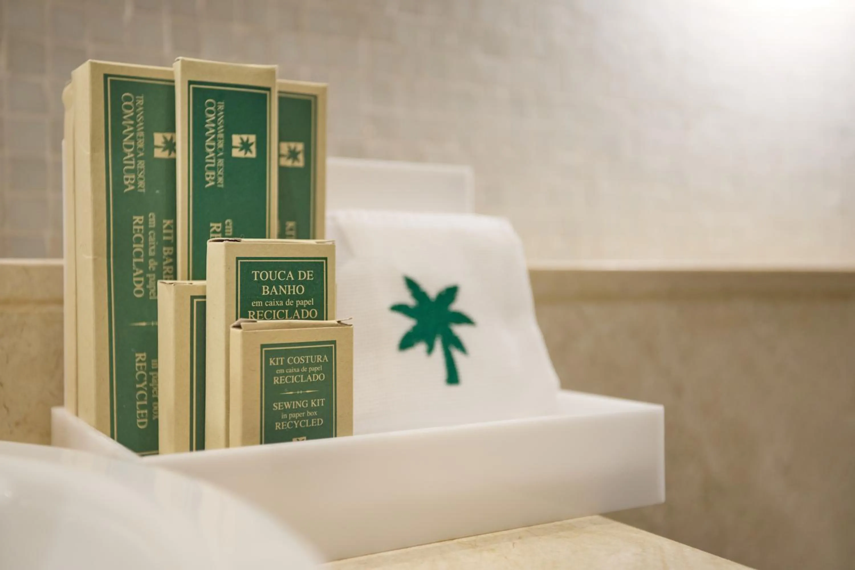 Bathroom, Bed in Transamerica Comandatuba - All Inclusive Resort