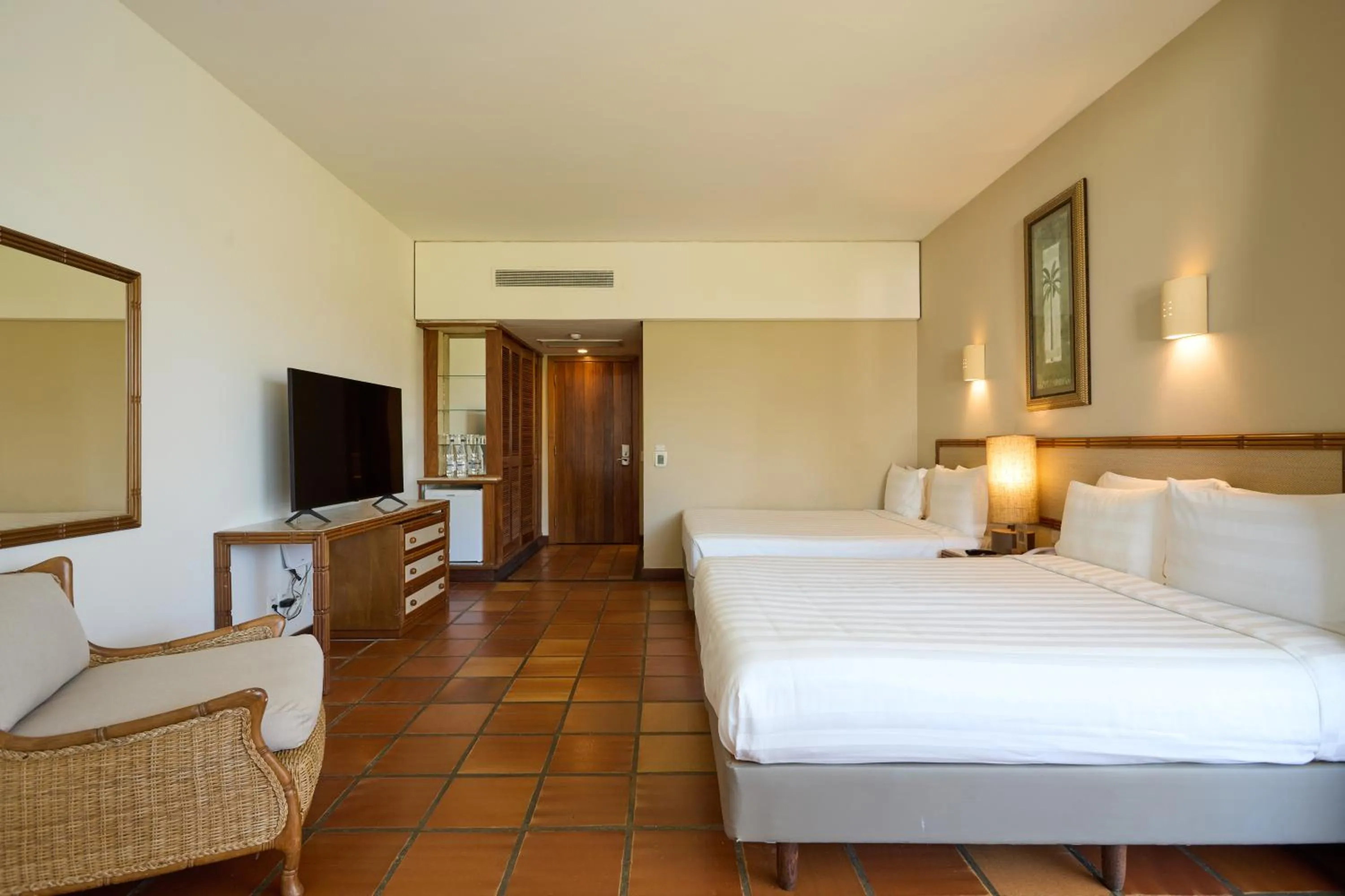 Communal lounge/ TV room, Bed in Transamerica Comandatuba - All Inclusive Resort