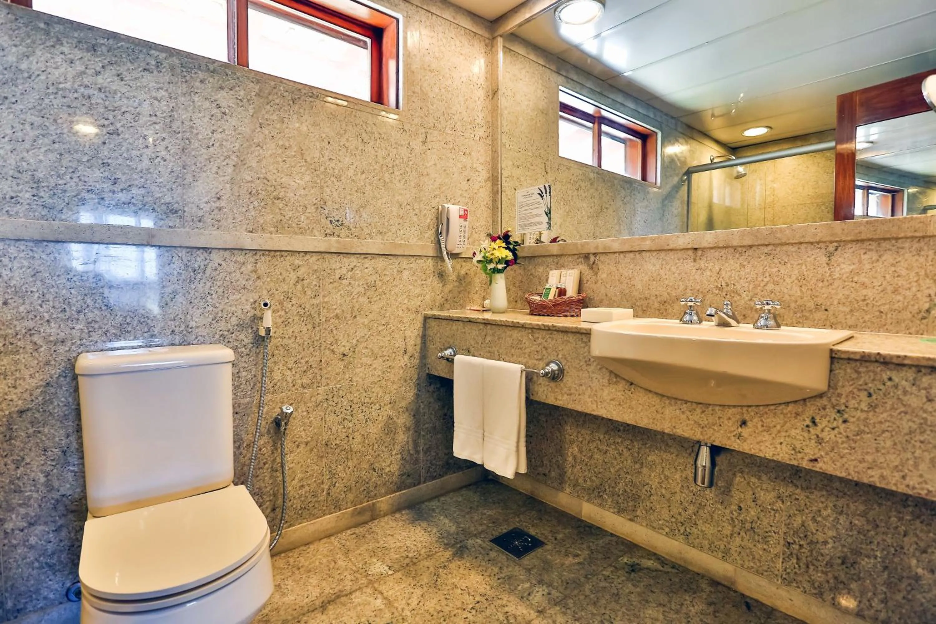 Toilet in Transamerica Comandatuba - All Inclusive Resort