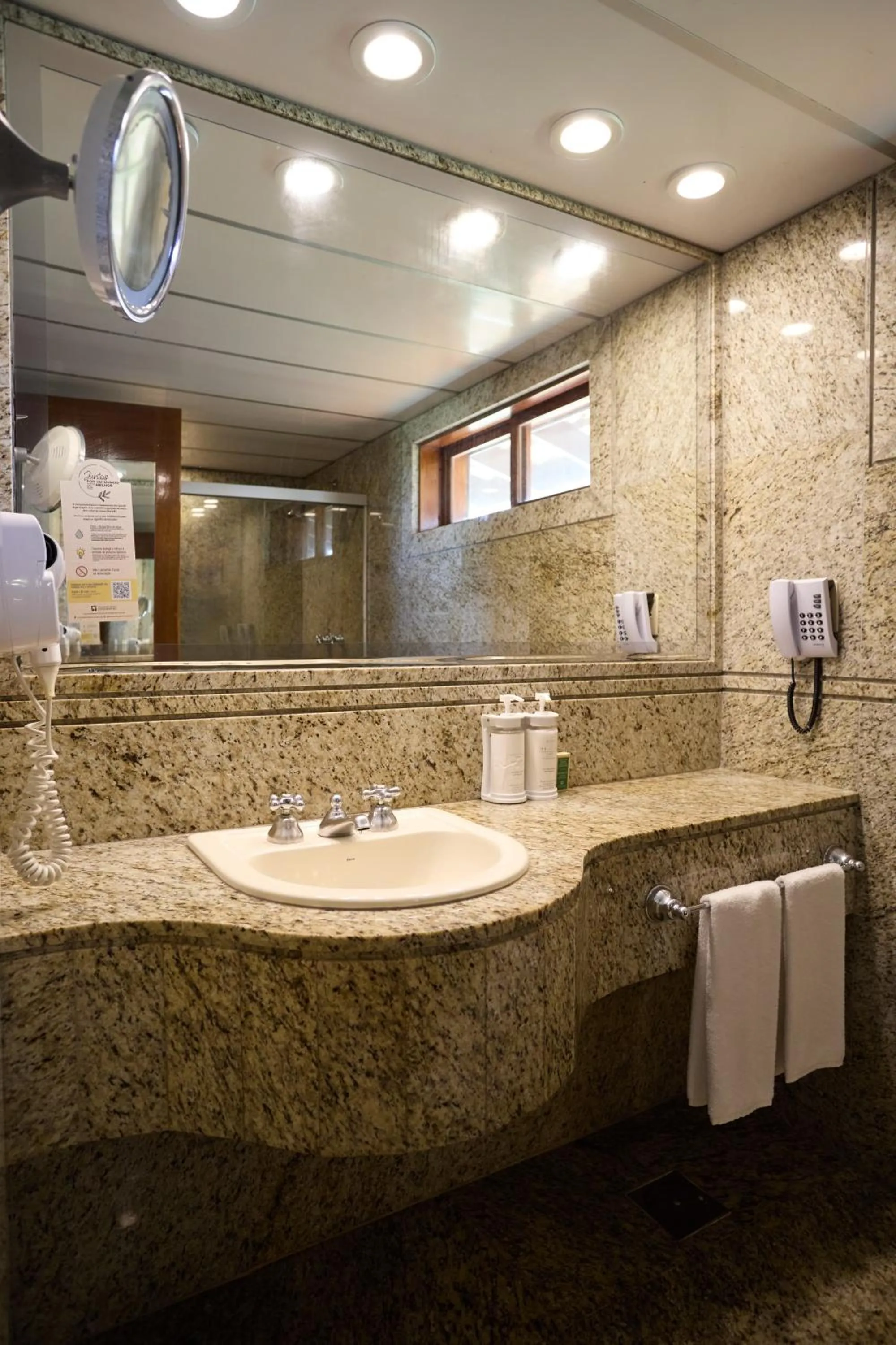 Shower in Transamerica Comandatuba - All Inclusive Resort