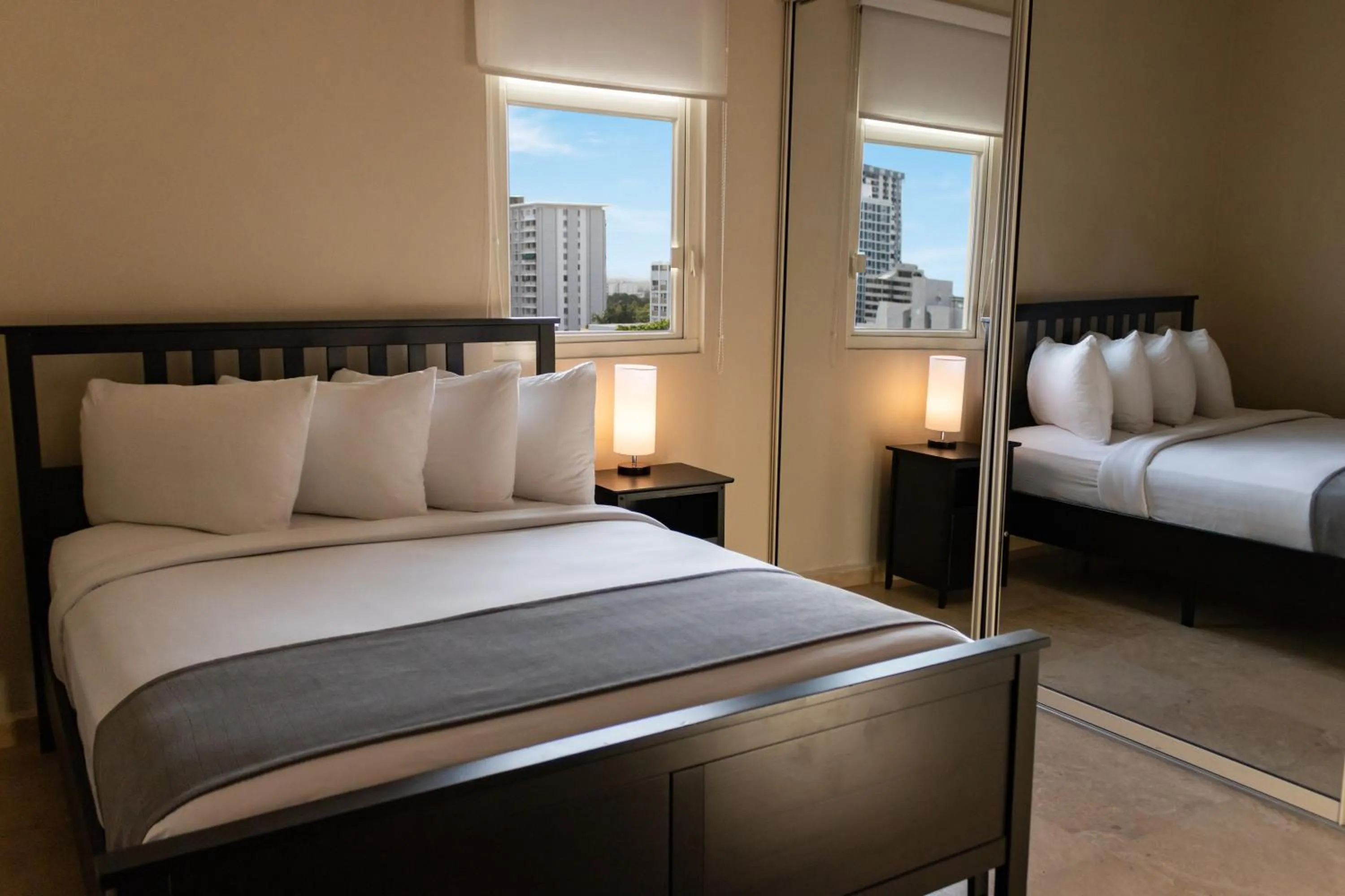 Bed in Ciqala Suites Hotel - San Juan