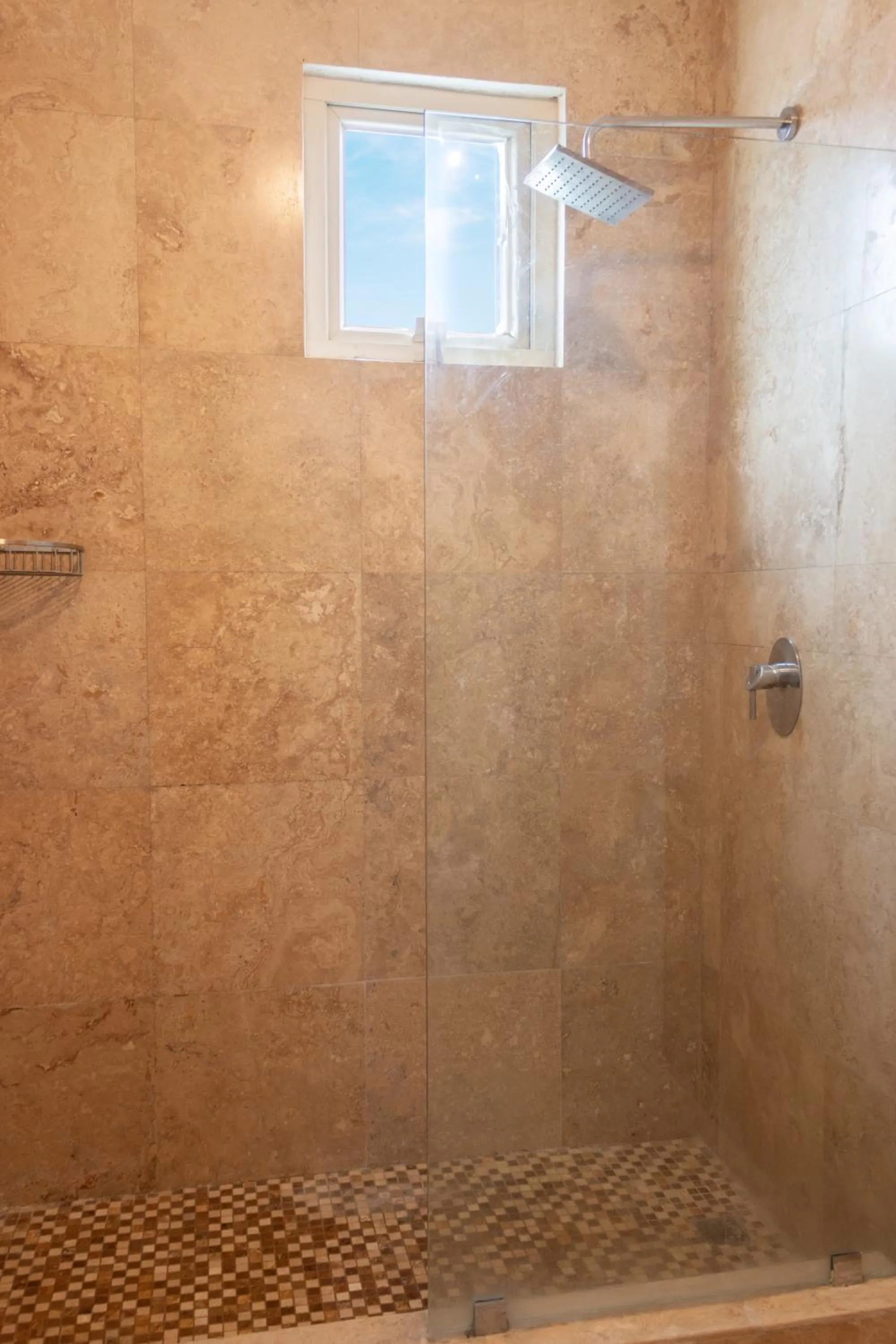Shower in Ciqala Suites Hotel - San Juan