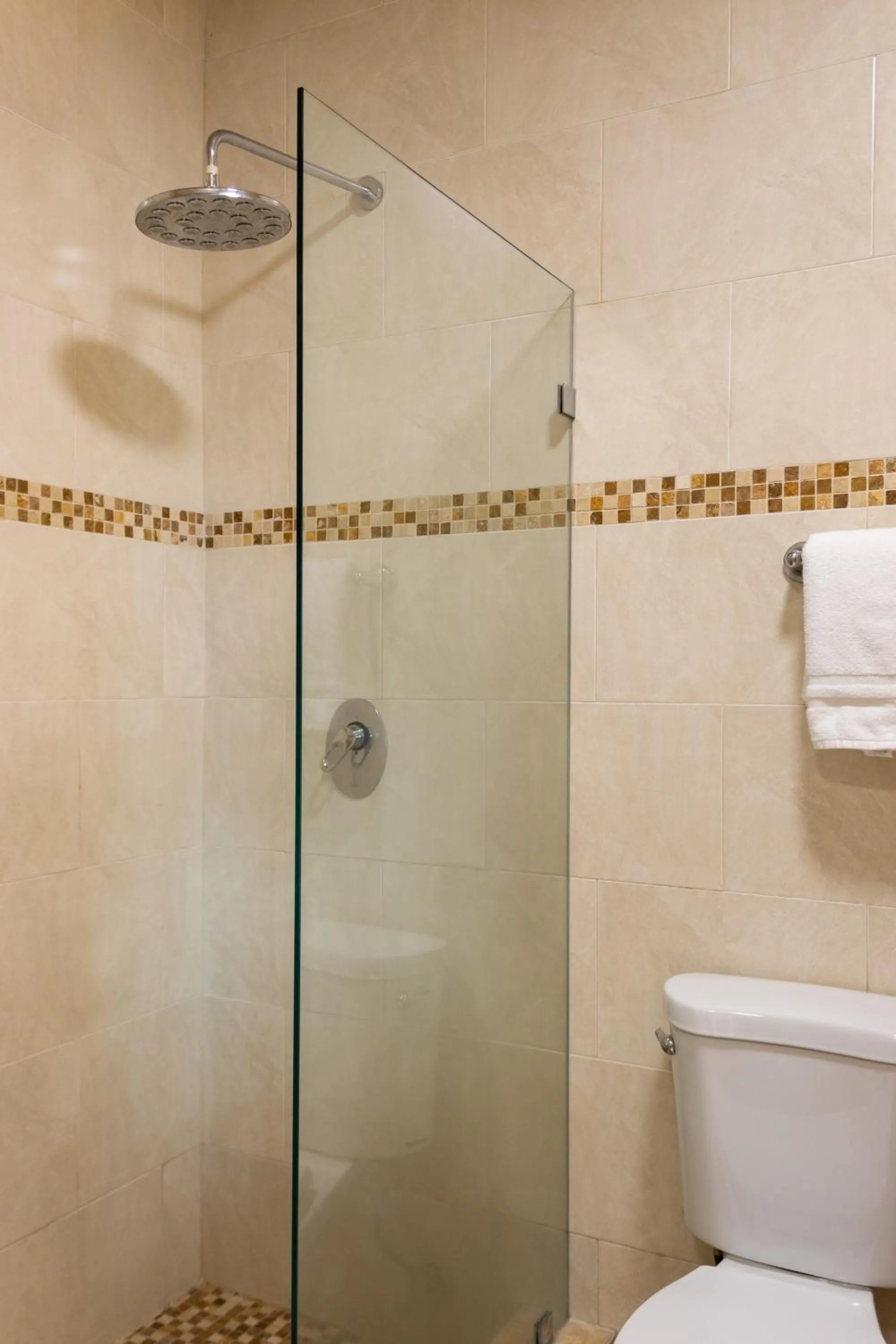 Shower in Ciqala Suites Hotel - San Juan