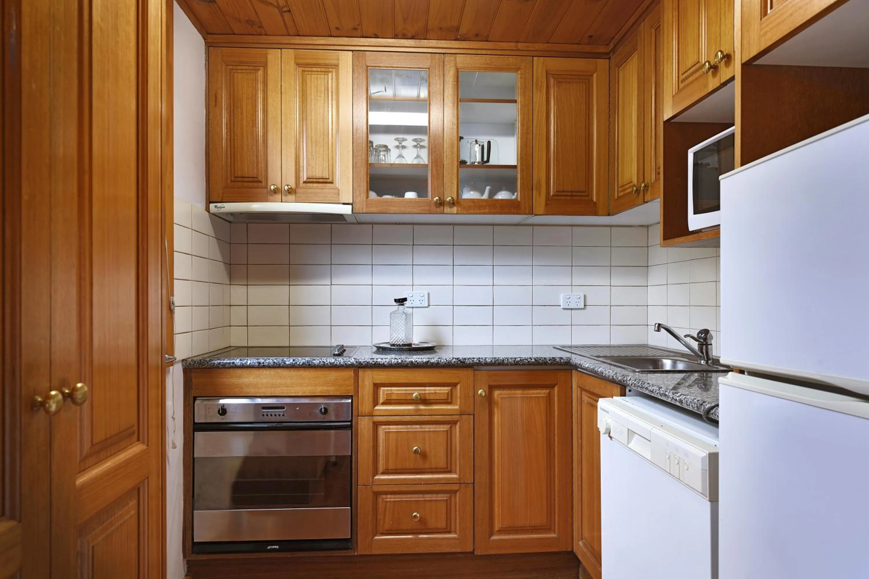 kitchen in The Lodge on Elizabeth