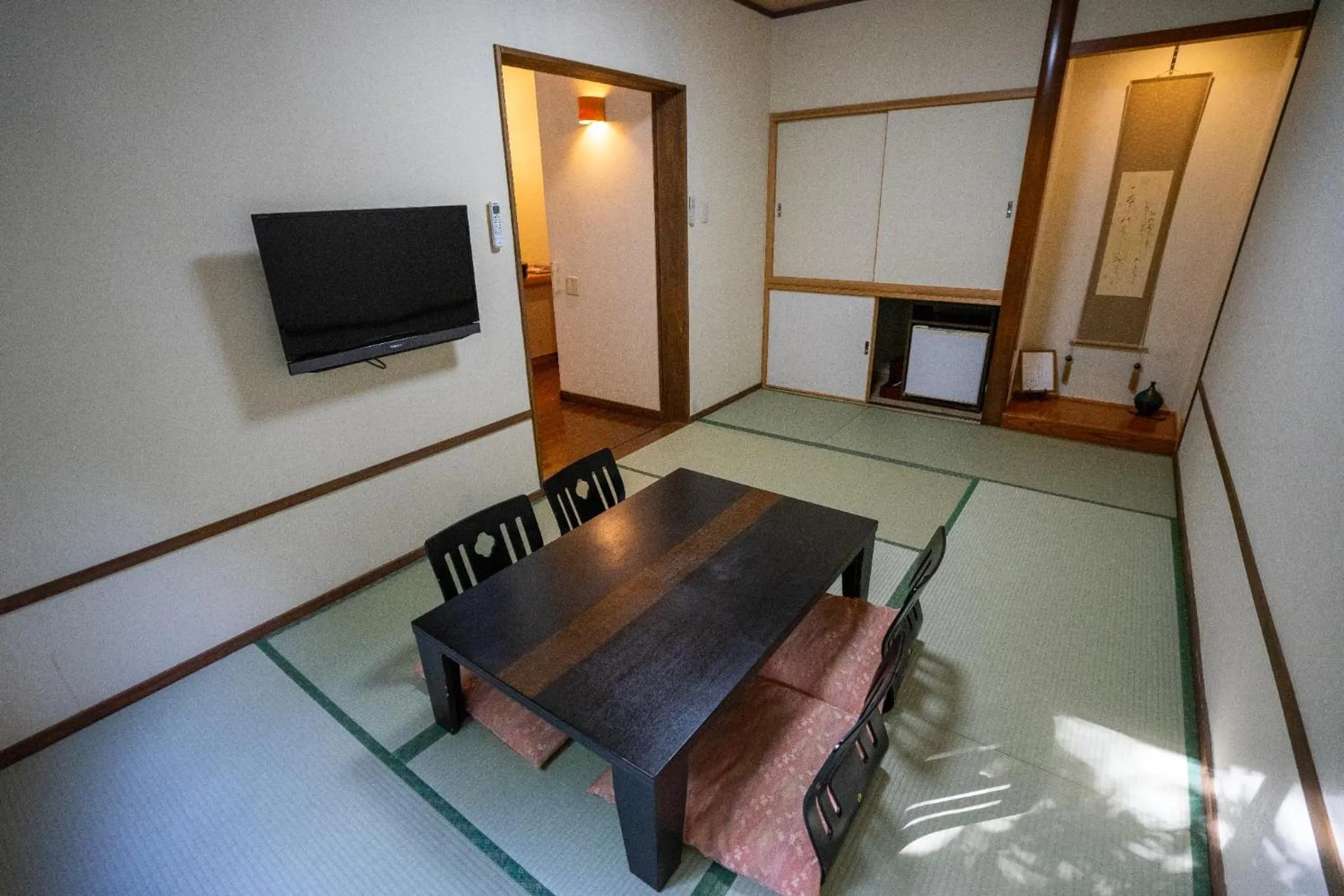 Photo of the whole room in Jomon no Yado Manten
