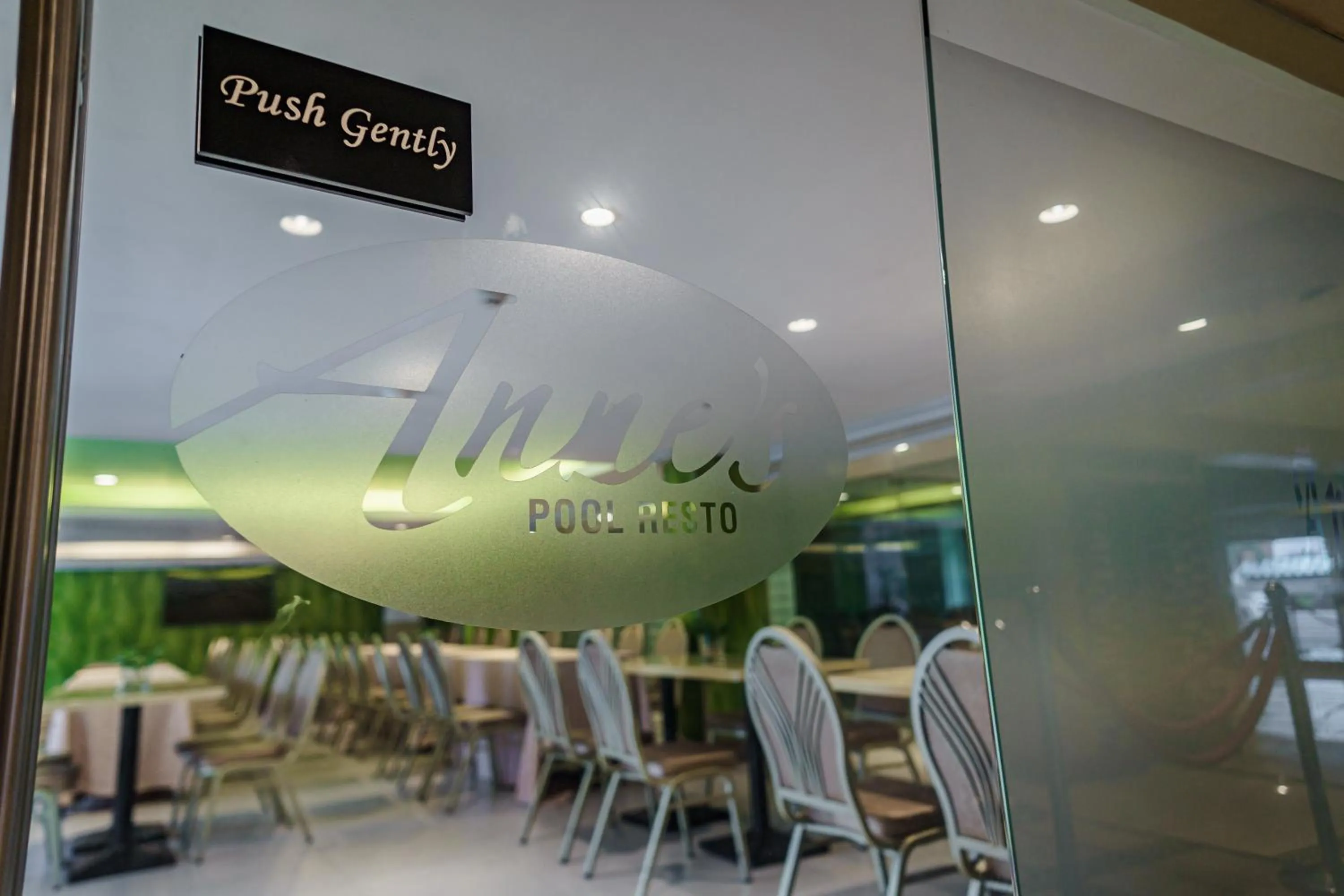 Food in Villa Caceres Hotel