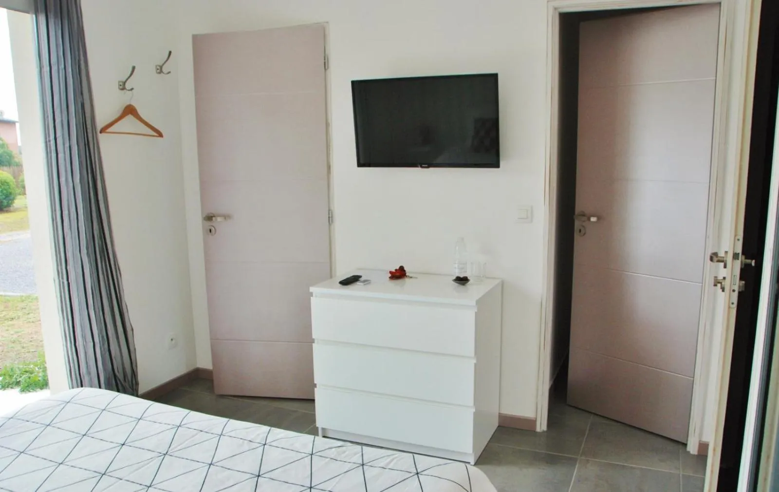 Photo of the whole room in Villa Donosti Chambres d'Hôtes