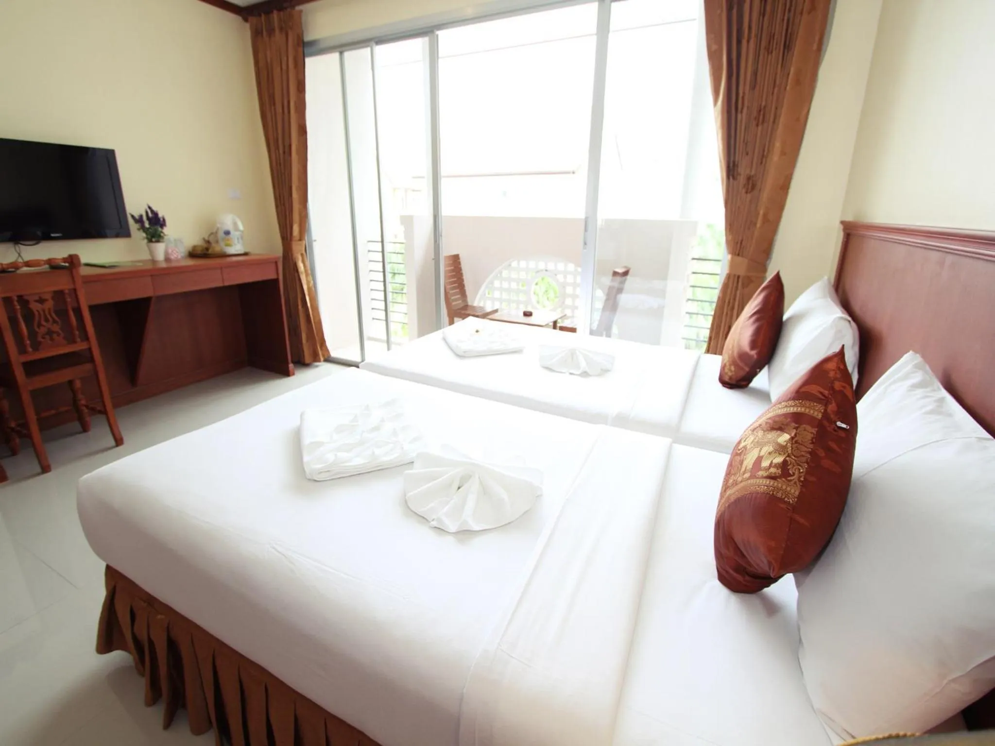 Bedroom, Bed in The Orchid House - SHA Extra Plus