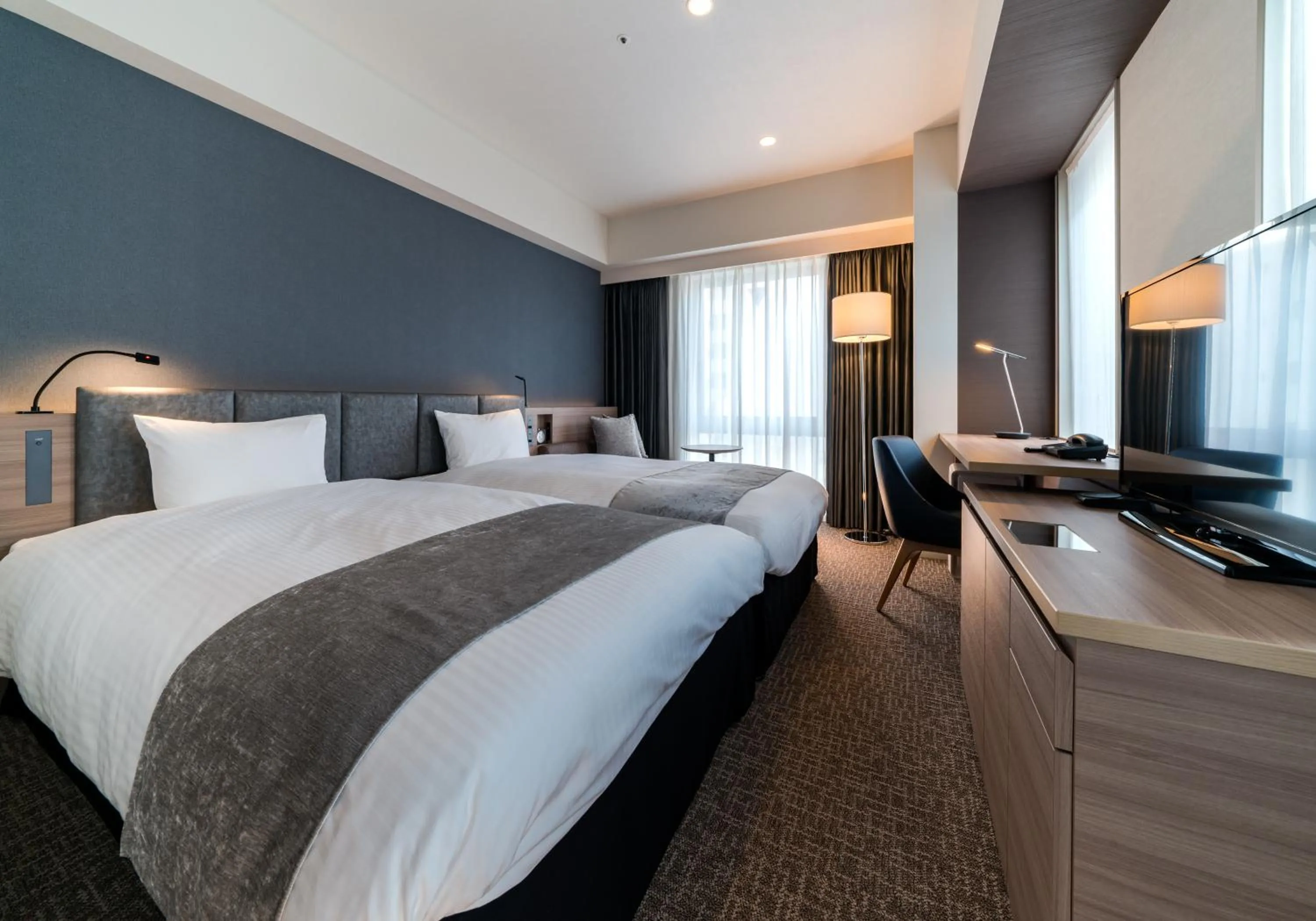 Bedroom, Bed in Daiwa Roynet Hotel Chiba-chuo