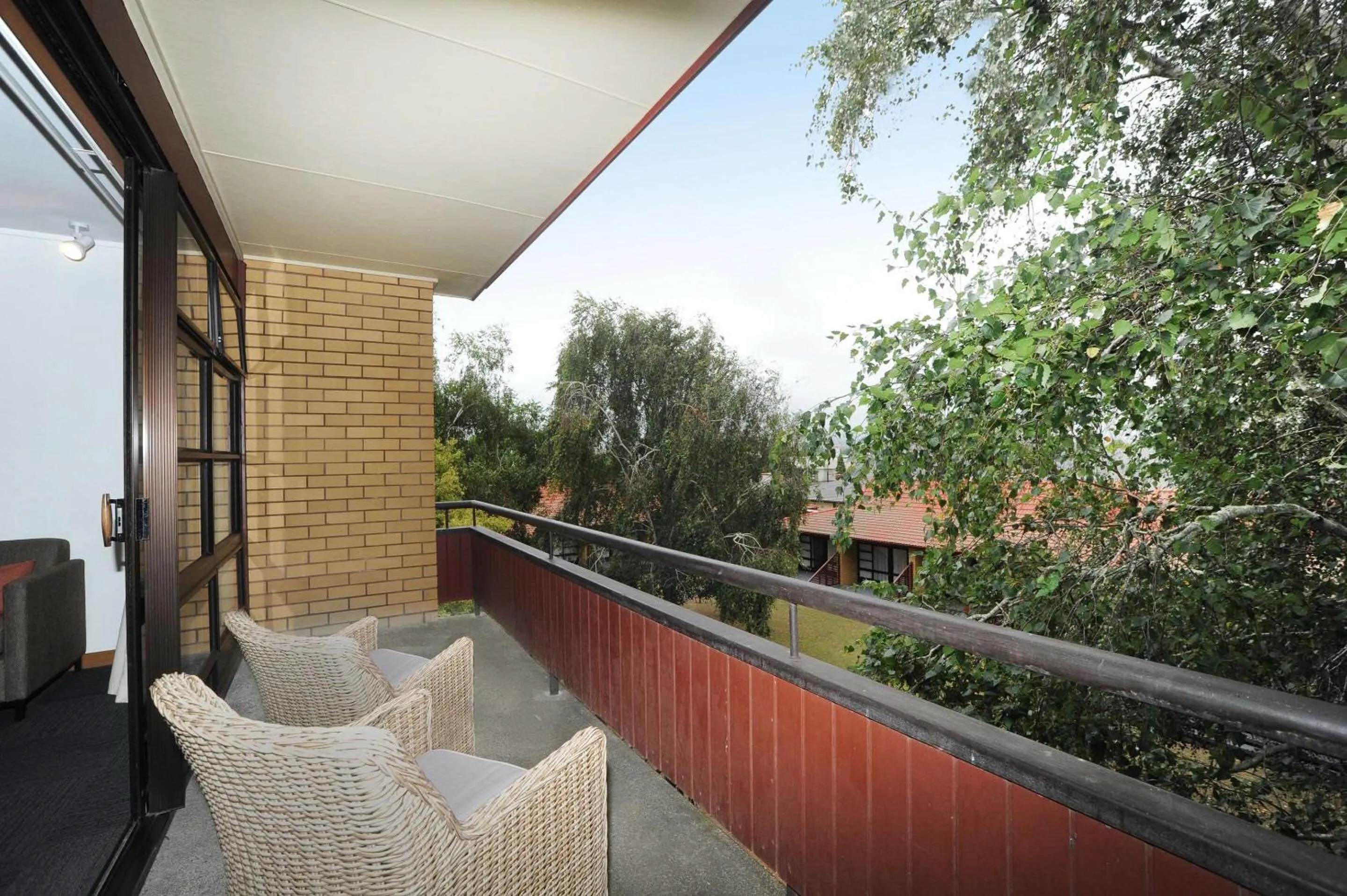 Bedroom in Quality Hotel Lincoln Green
