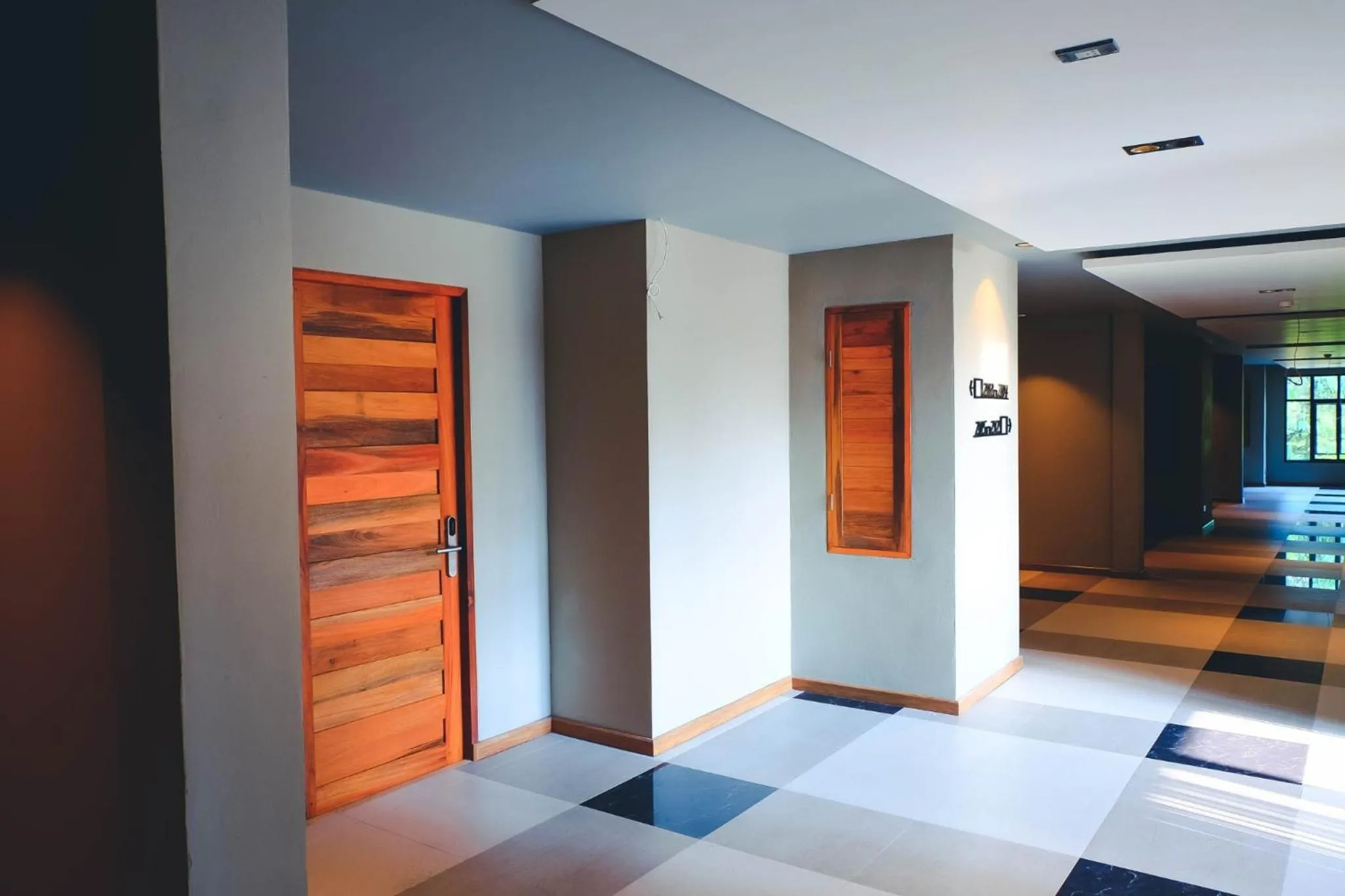 Bed in The Glory Gold