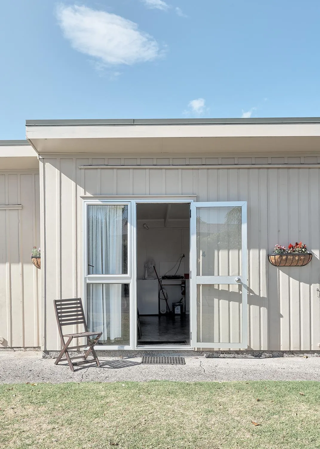 Facade/entrance in Mercury Bay Holiday Park