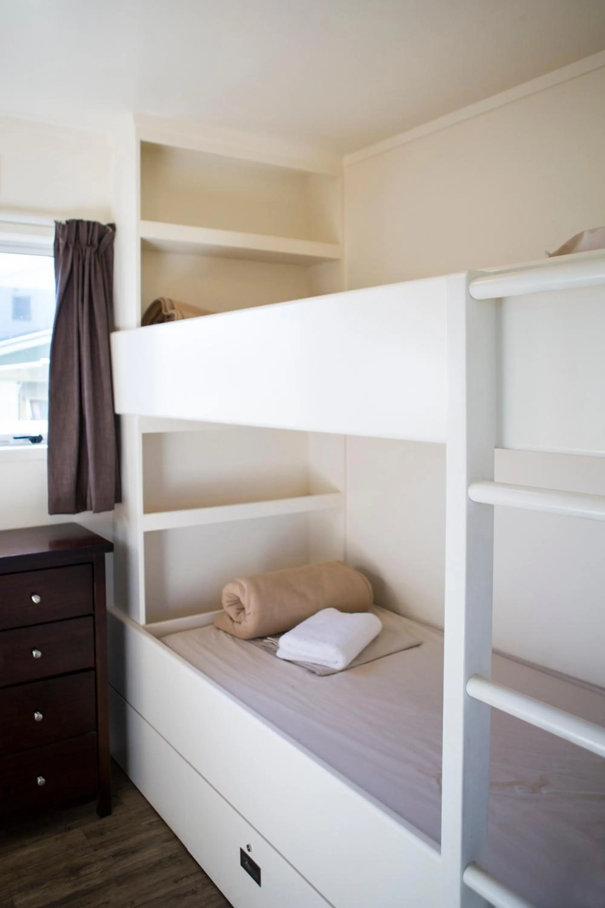 Bedroom, Bed in Mercury Bay Holiday Park