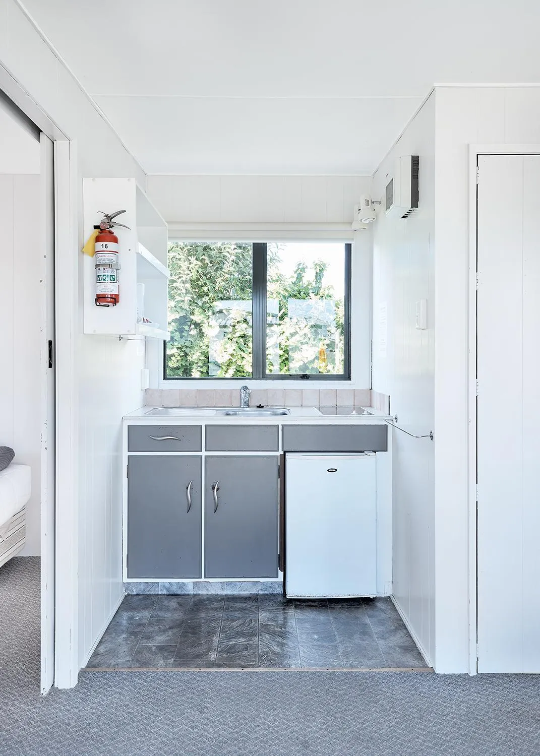 Kitchen or kitchenette in Mercury Bay Holiday Park