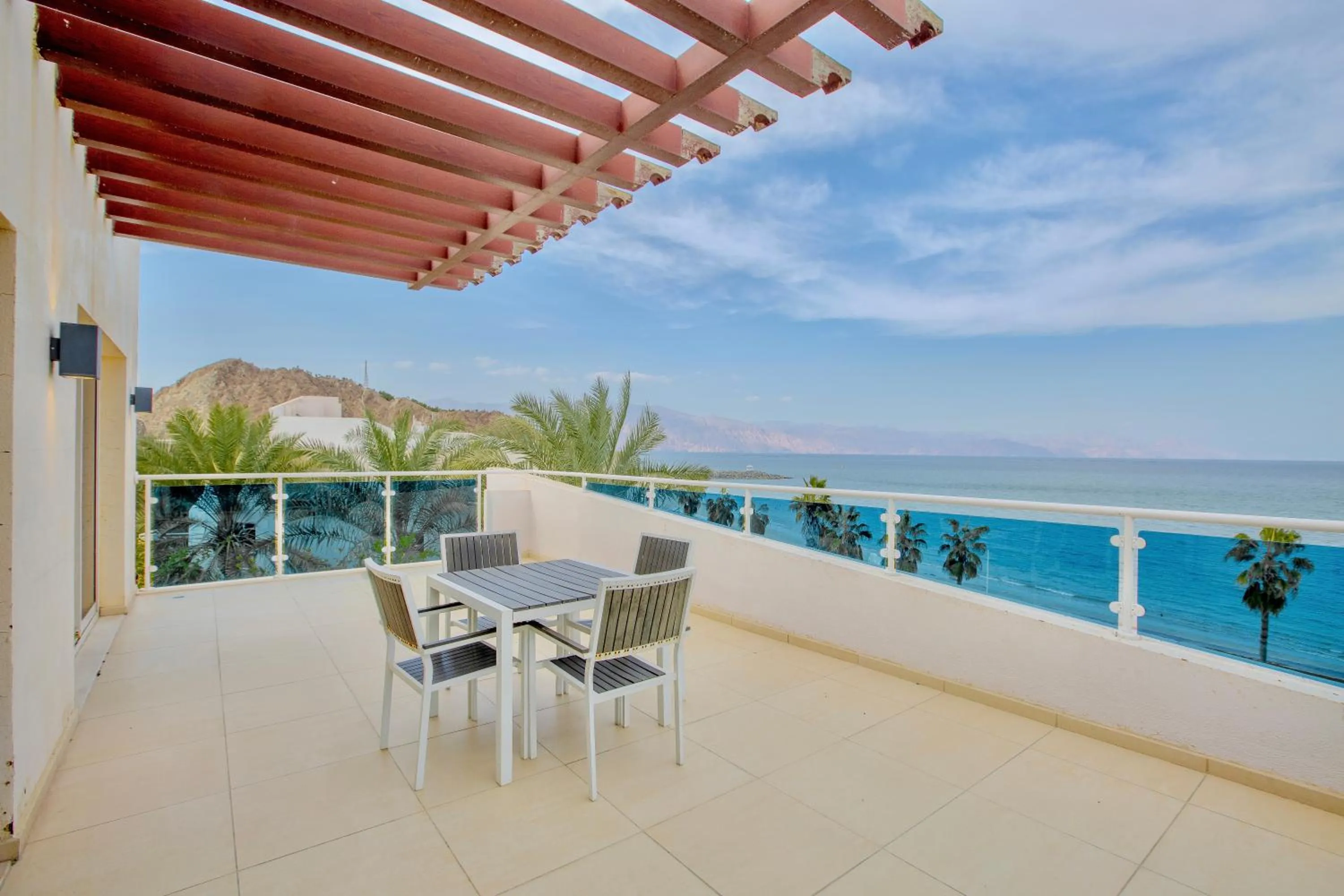Balcony/Terrace in Radisson Blu Resort, Fujairah