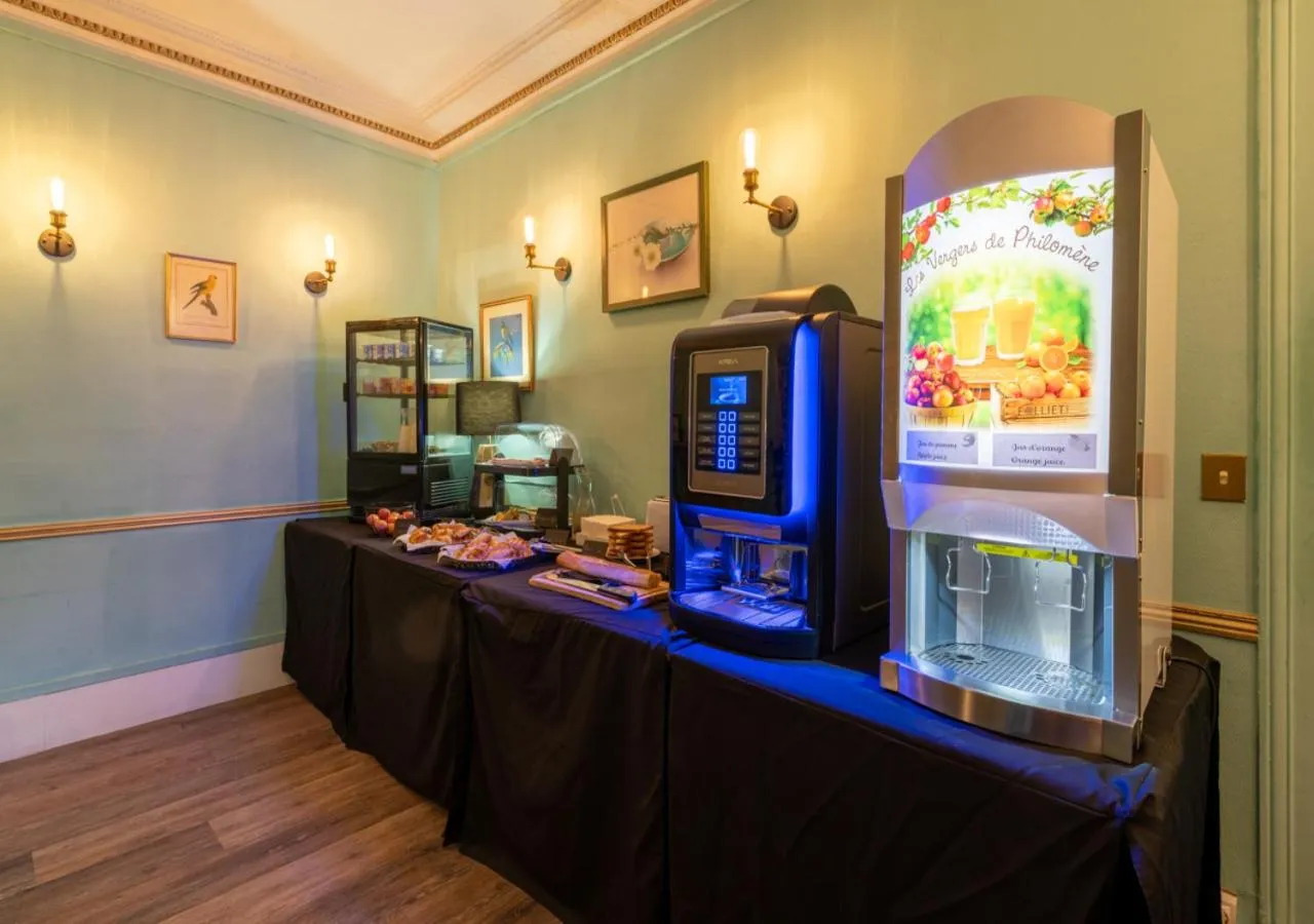 Breakfast in Nouvel Hôtel