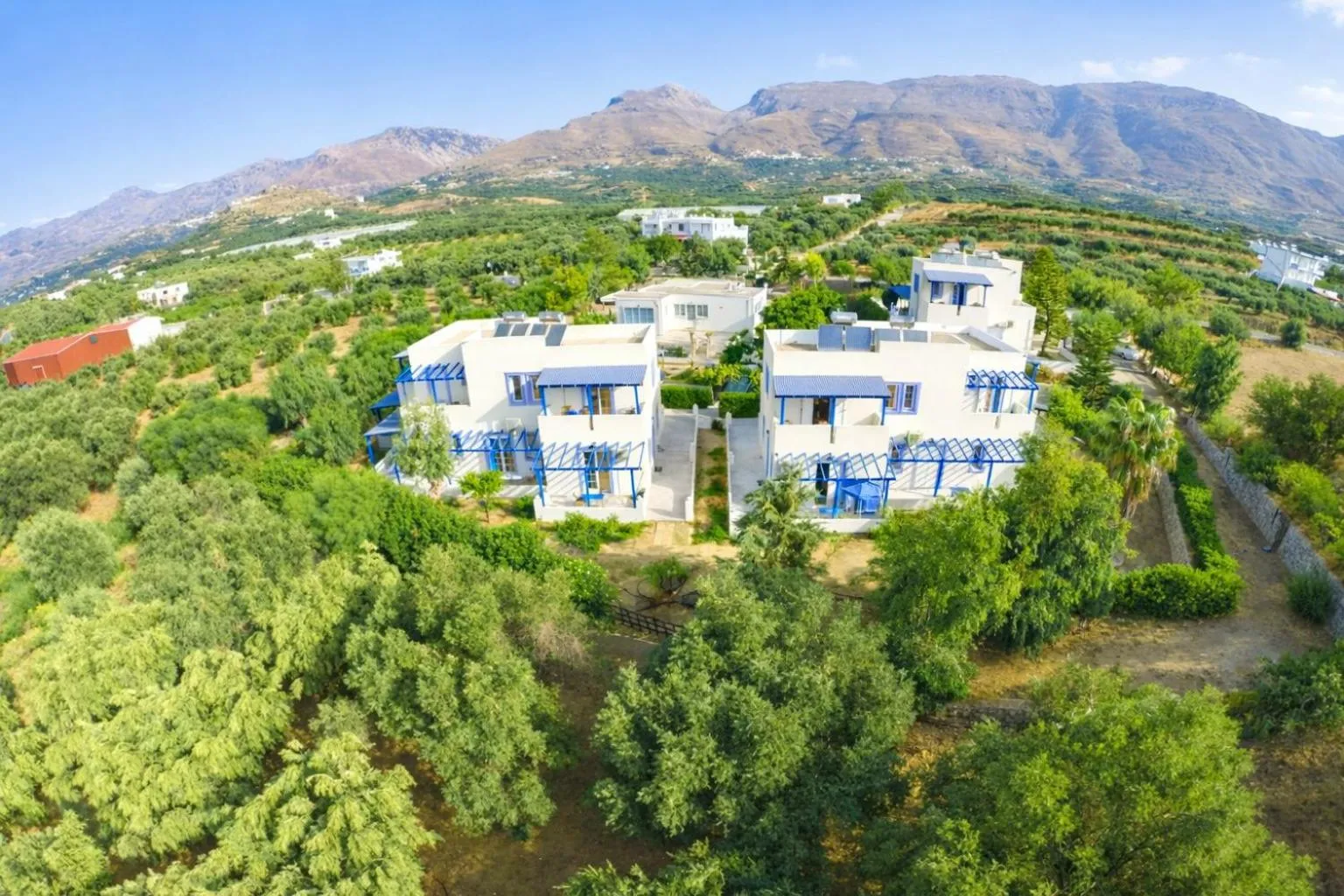 Property building in Anna Ageliki