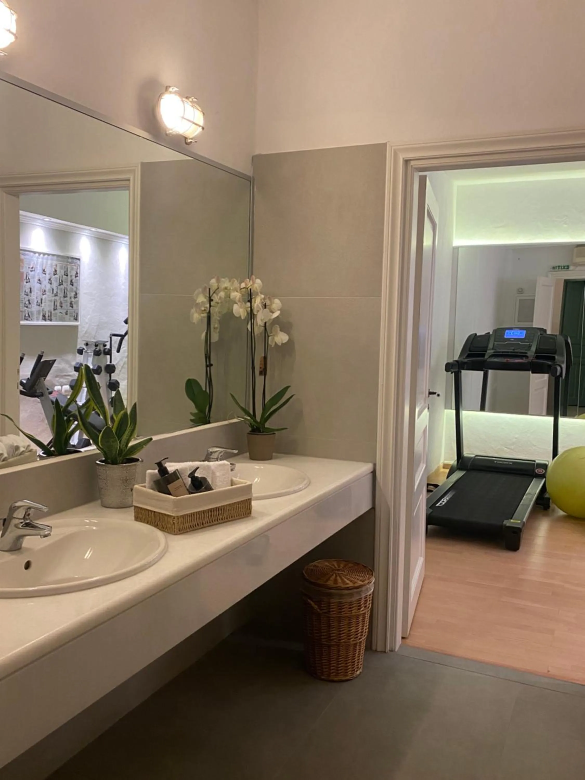 Bed in Niriedes Hotel