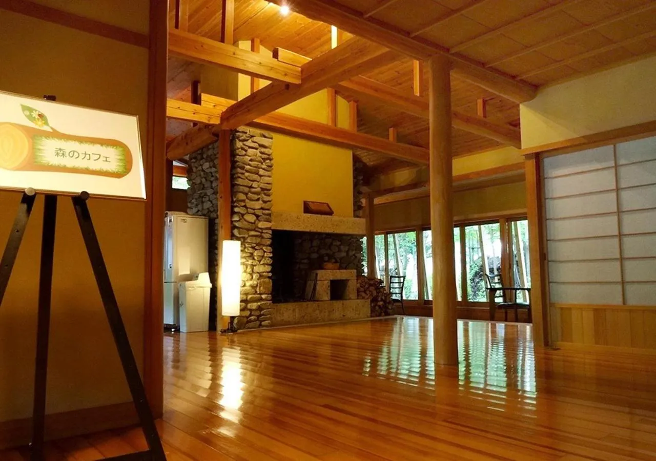 Restaurant/places to eat in Hotel Yunishigawa