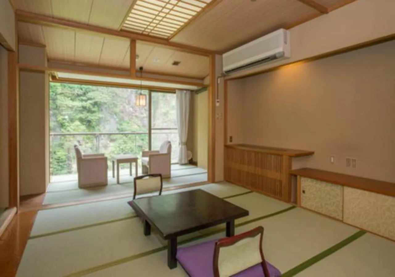 Photo of the whole room in Hotel Yunishigawa