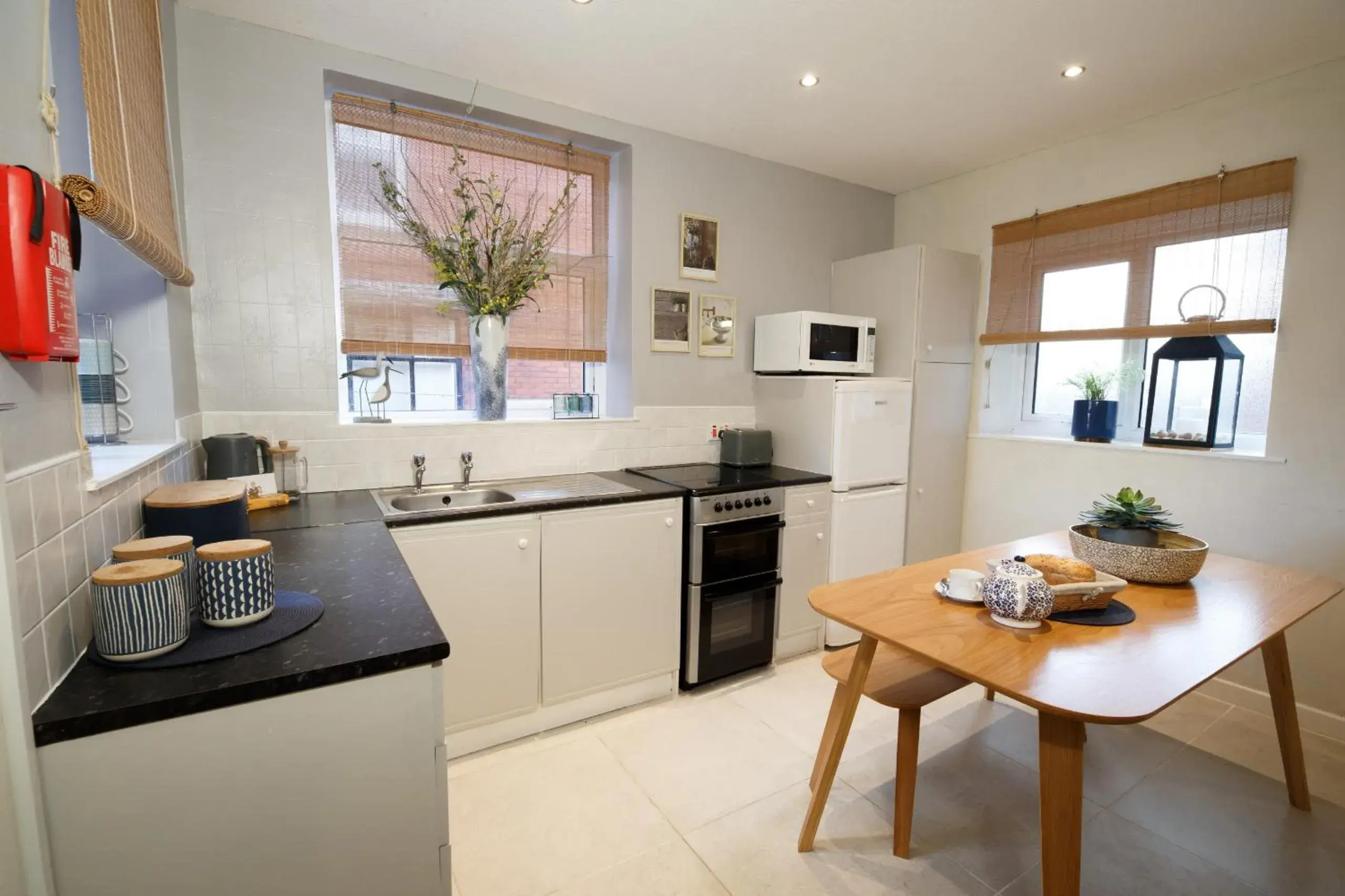 Three-Bedroom Apartment in Mode - The Old School House Three-Bedroom Apartment in Mode - The Old School House