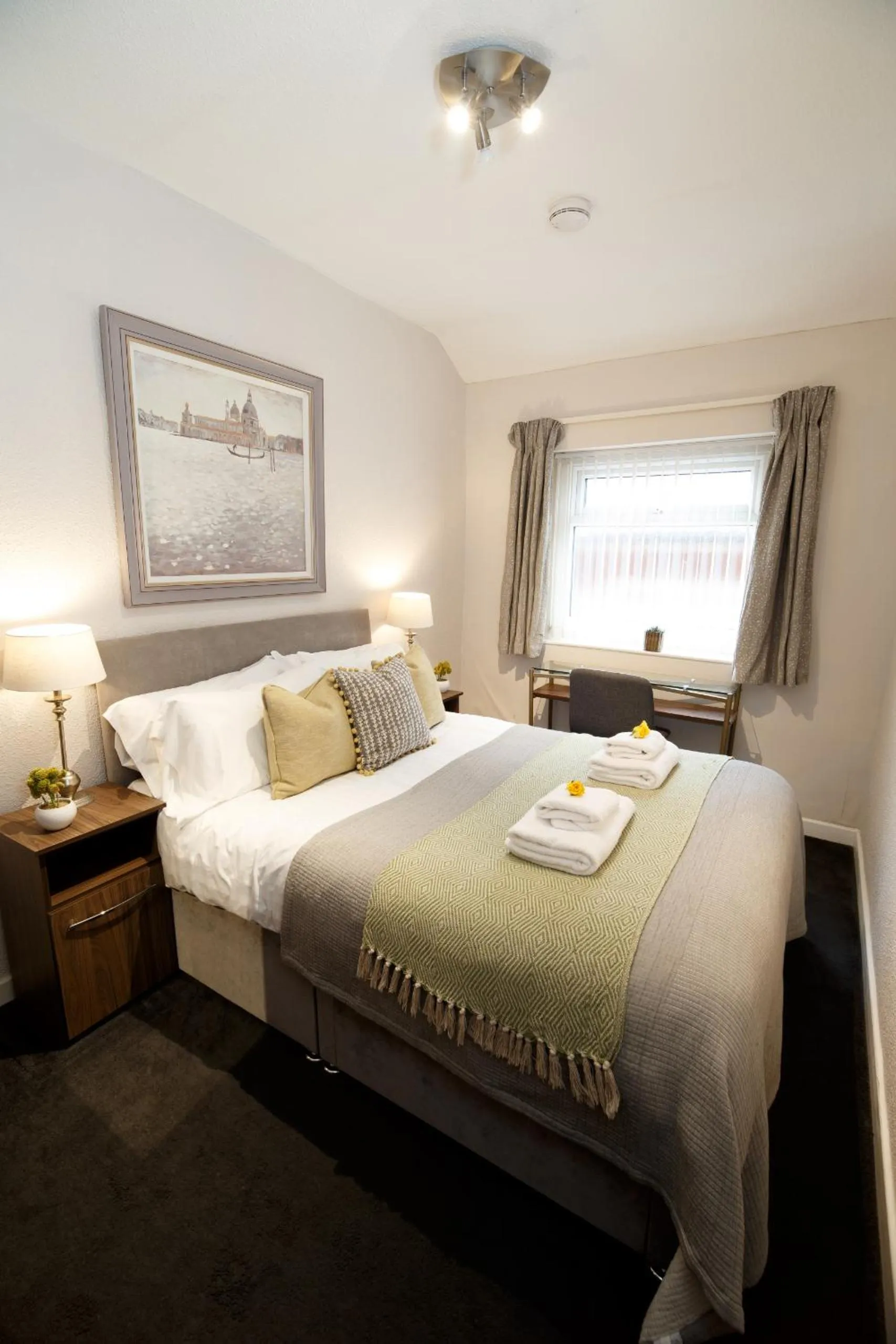 Bedroom in Mode - The Old School House