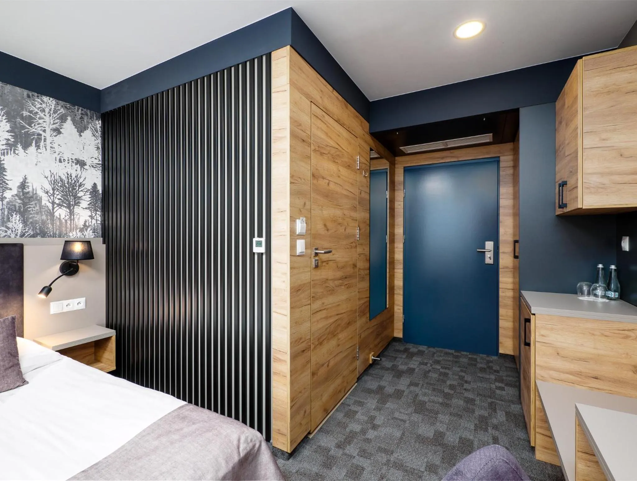 Photo of the whole room, Bed in Hotel Scout