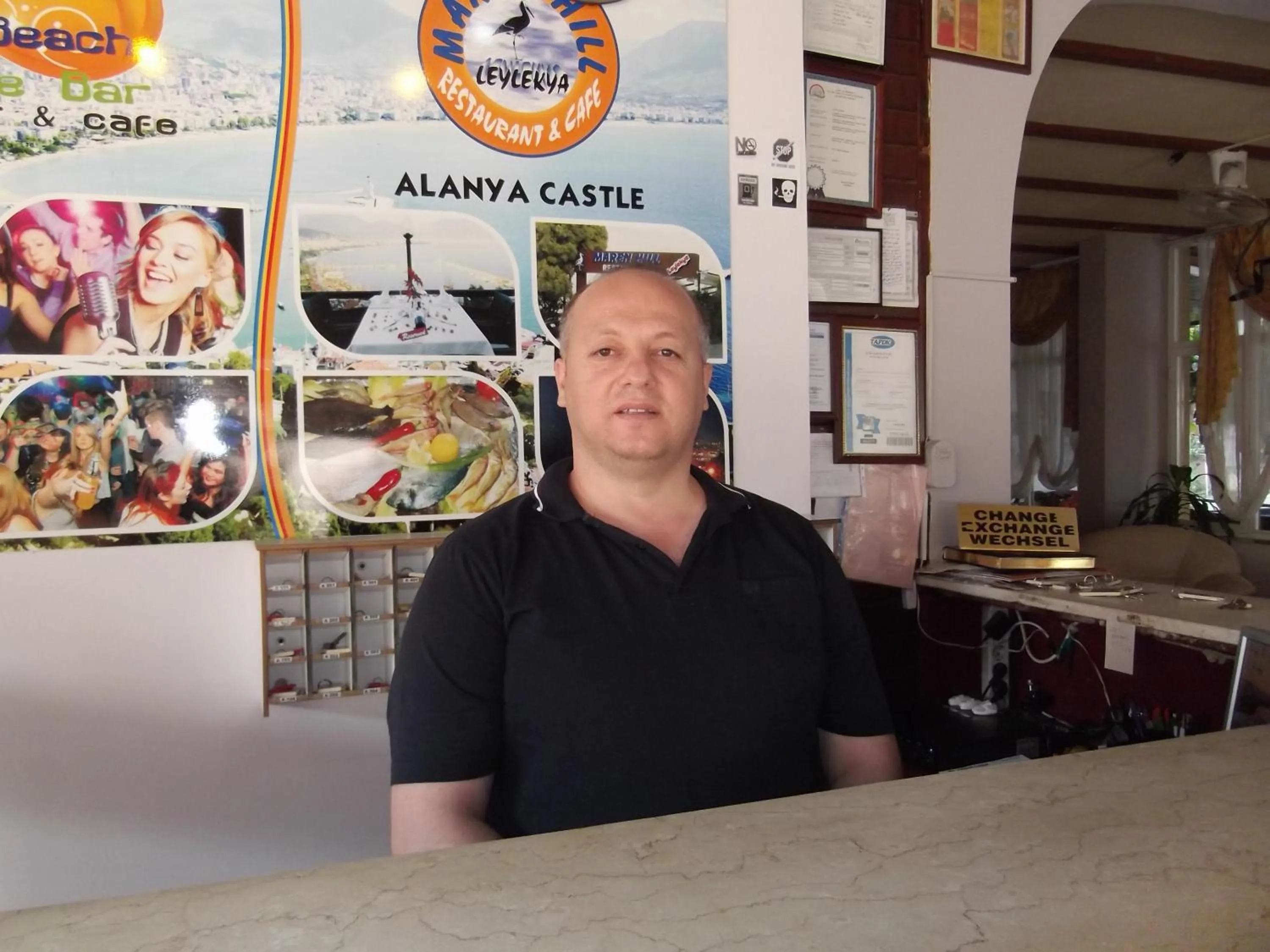 Staff in Maren Beach Apart Hotel