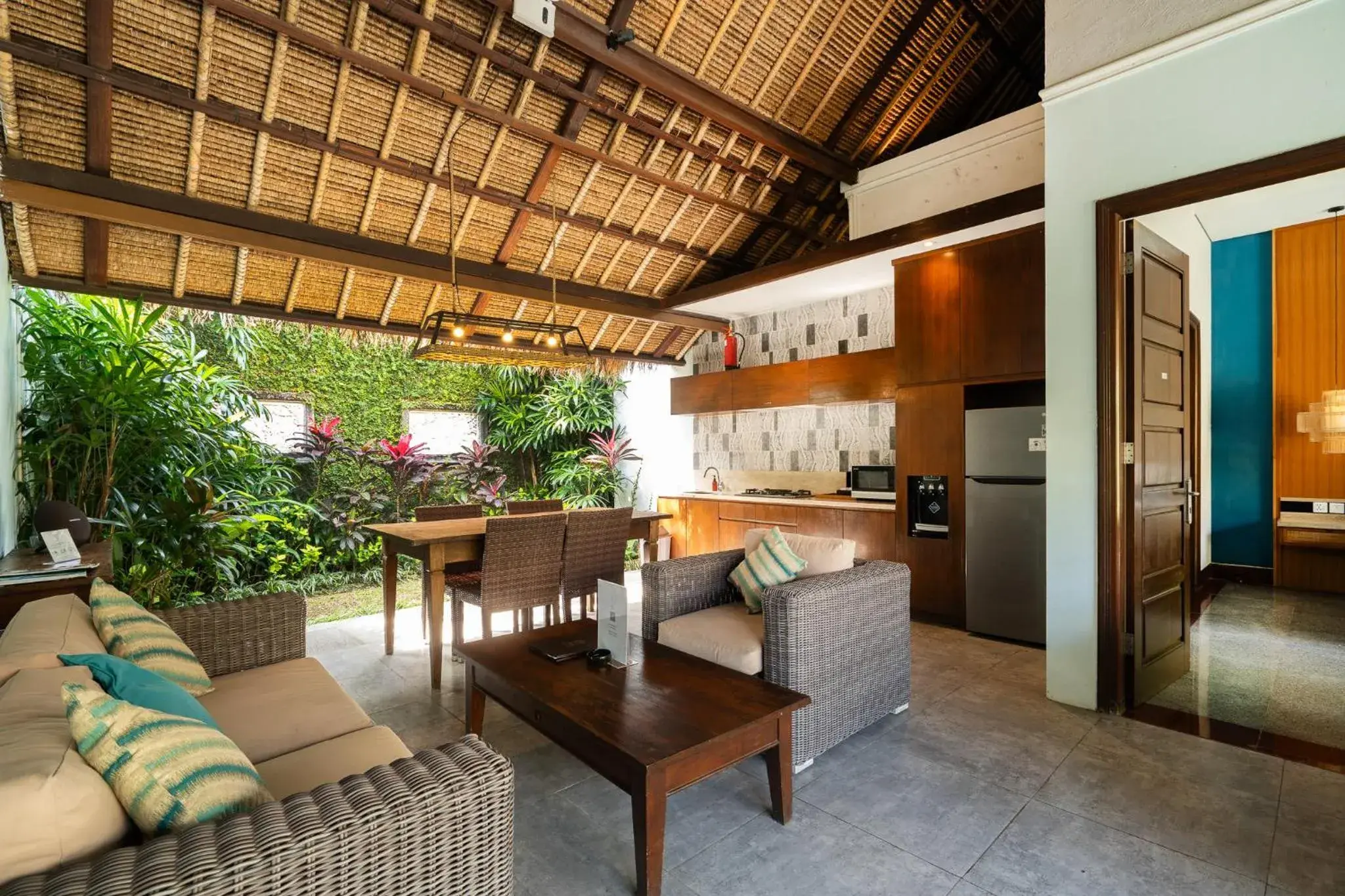 Two-Bedroom Villa in Kecapi Villa Seminyak by Ini Vie Hospitality Two-Bedroom Villa in Kecapi Villa Seminyak by Ini Vie Hospitality