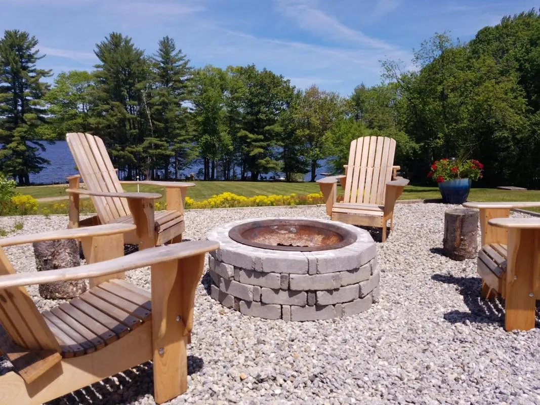 Highland Lake Resort