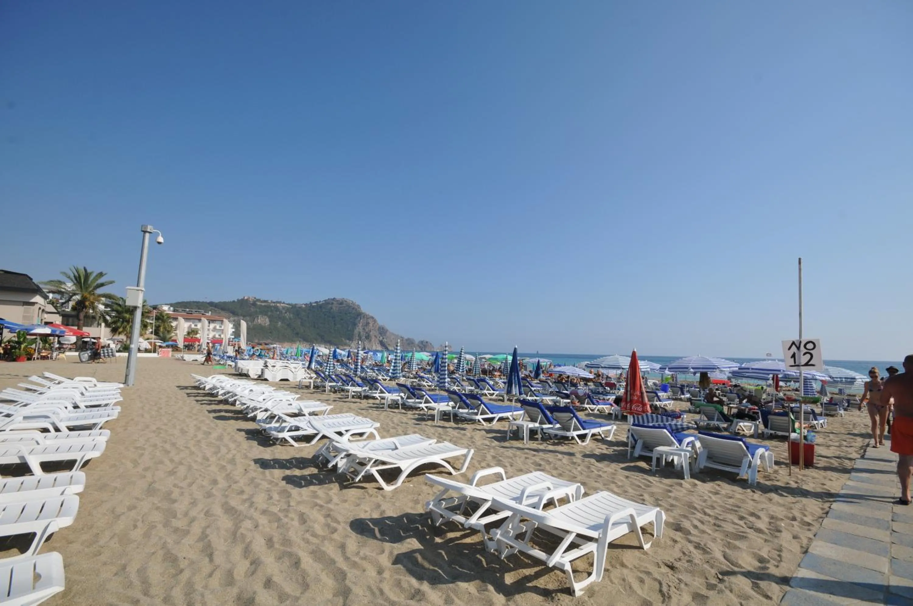 Beach in Kleopatra Micador Otel