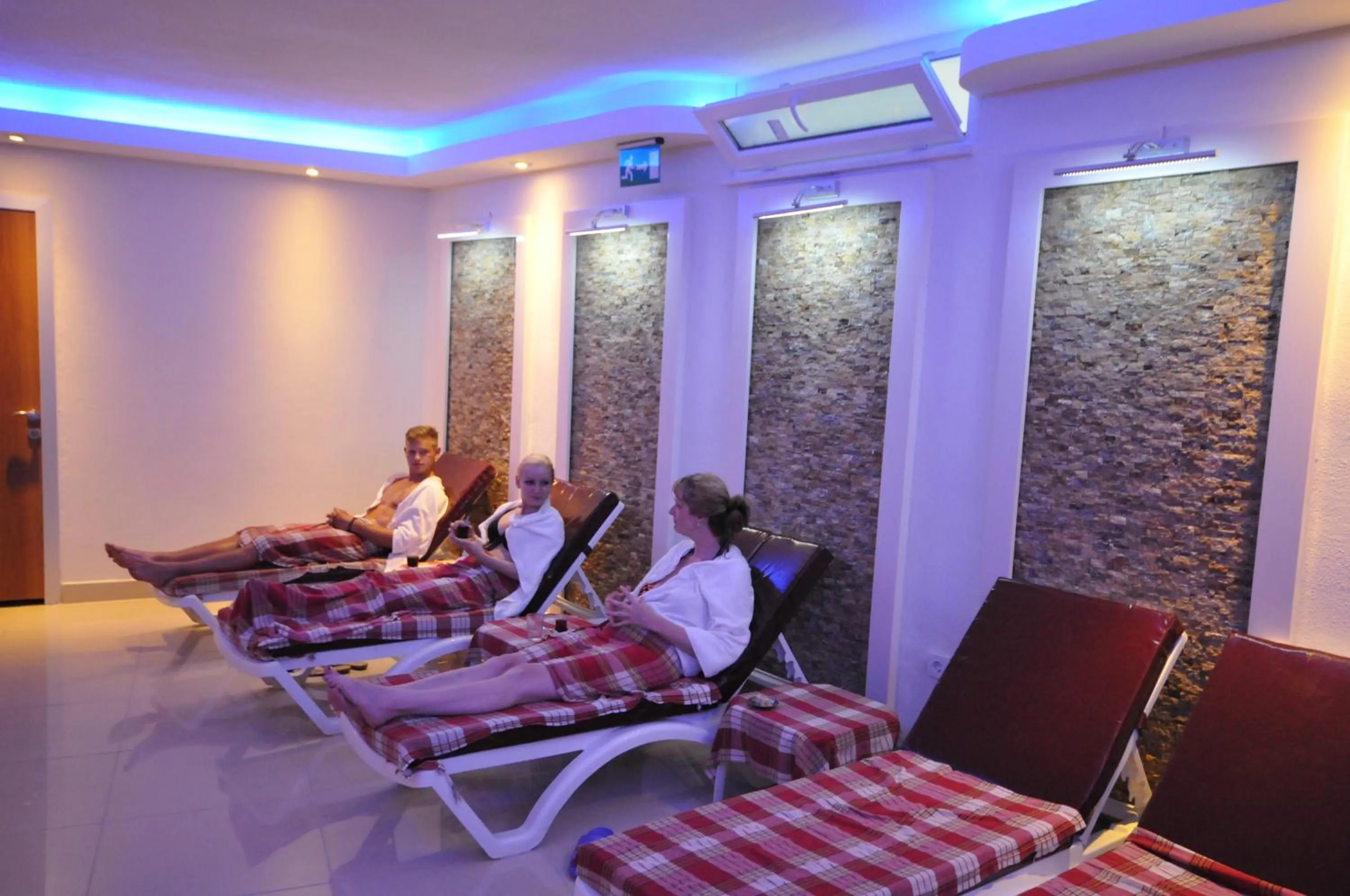 Aqua park in Kleopatra Micador Otel