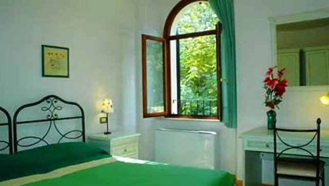 Day, Bed in Residence Bizzoni