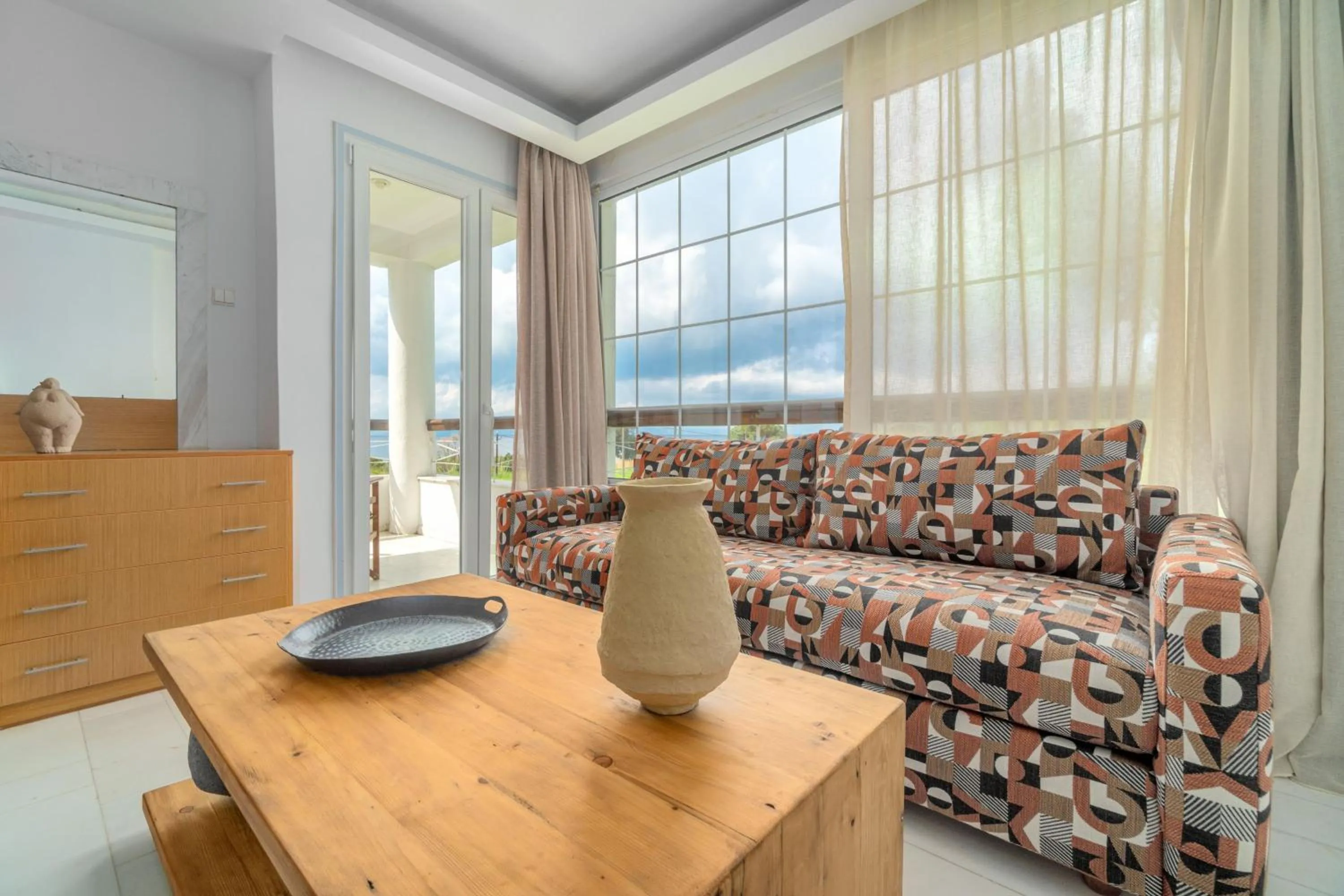 Seating area in Arco Beach Hotel