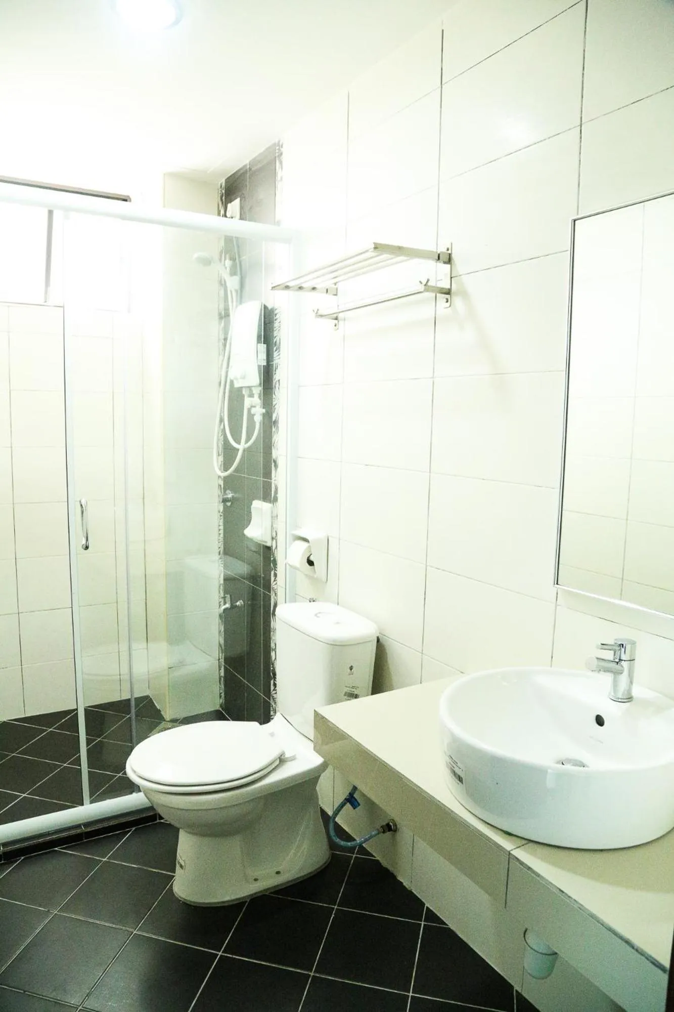 Marina Heights Resort