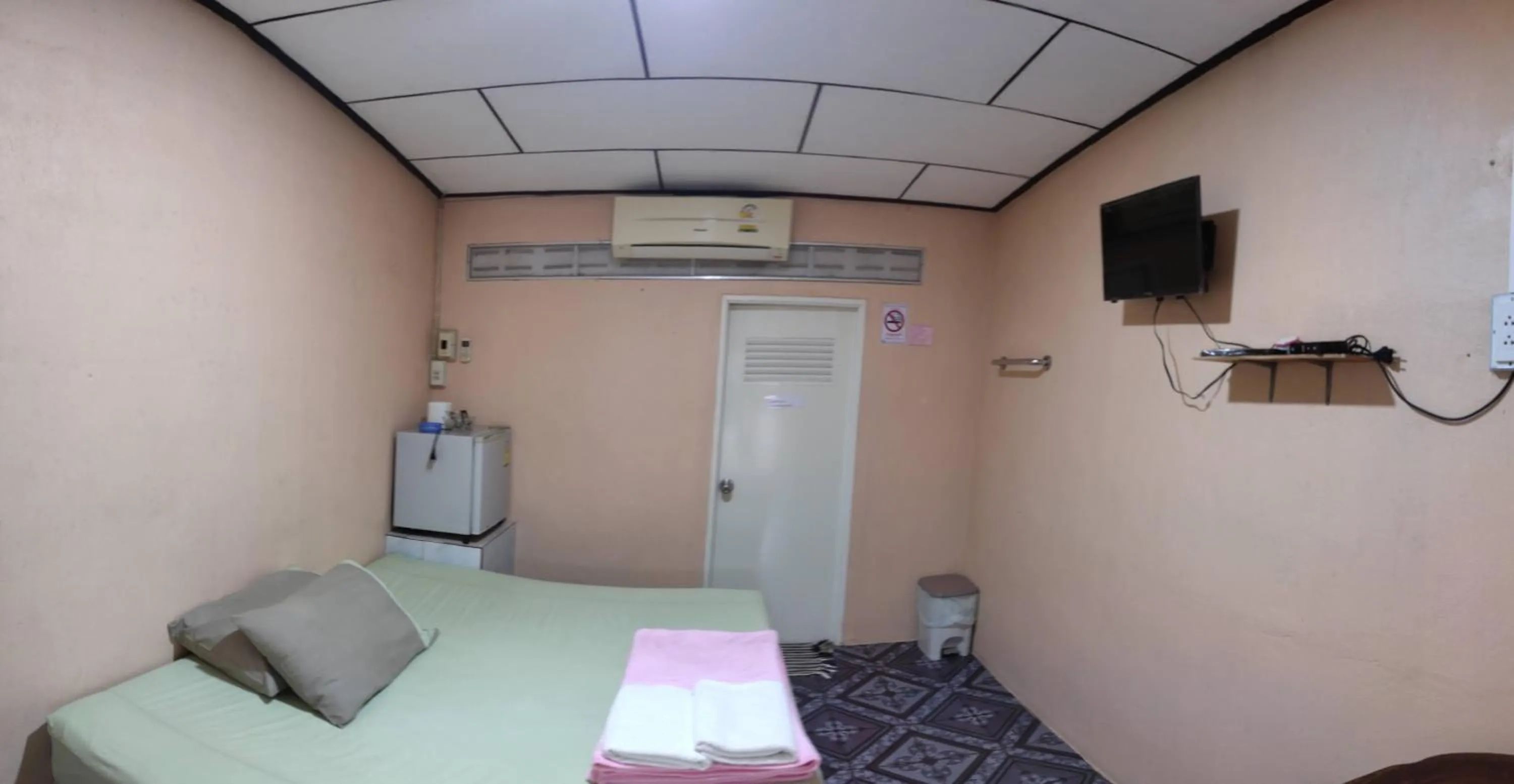 Bed in Chattong resort