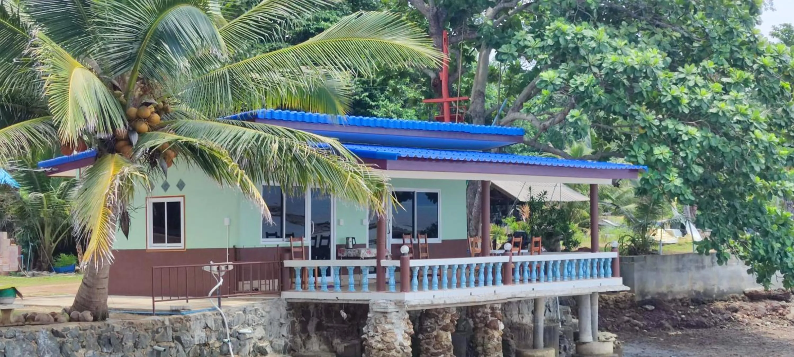 Property building in Chattong resort