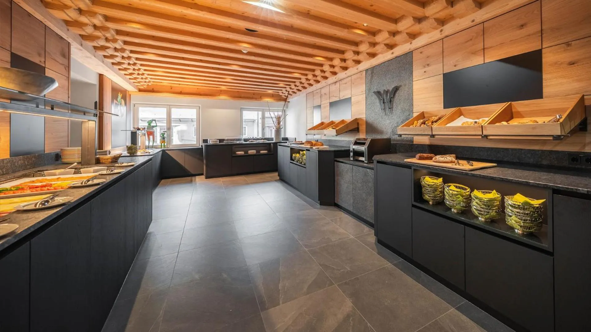 Breakfast in Waidringer Hof 4 Sterne Superior