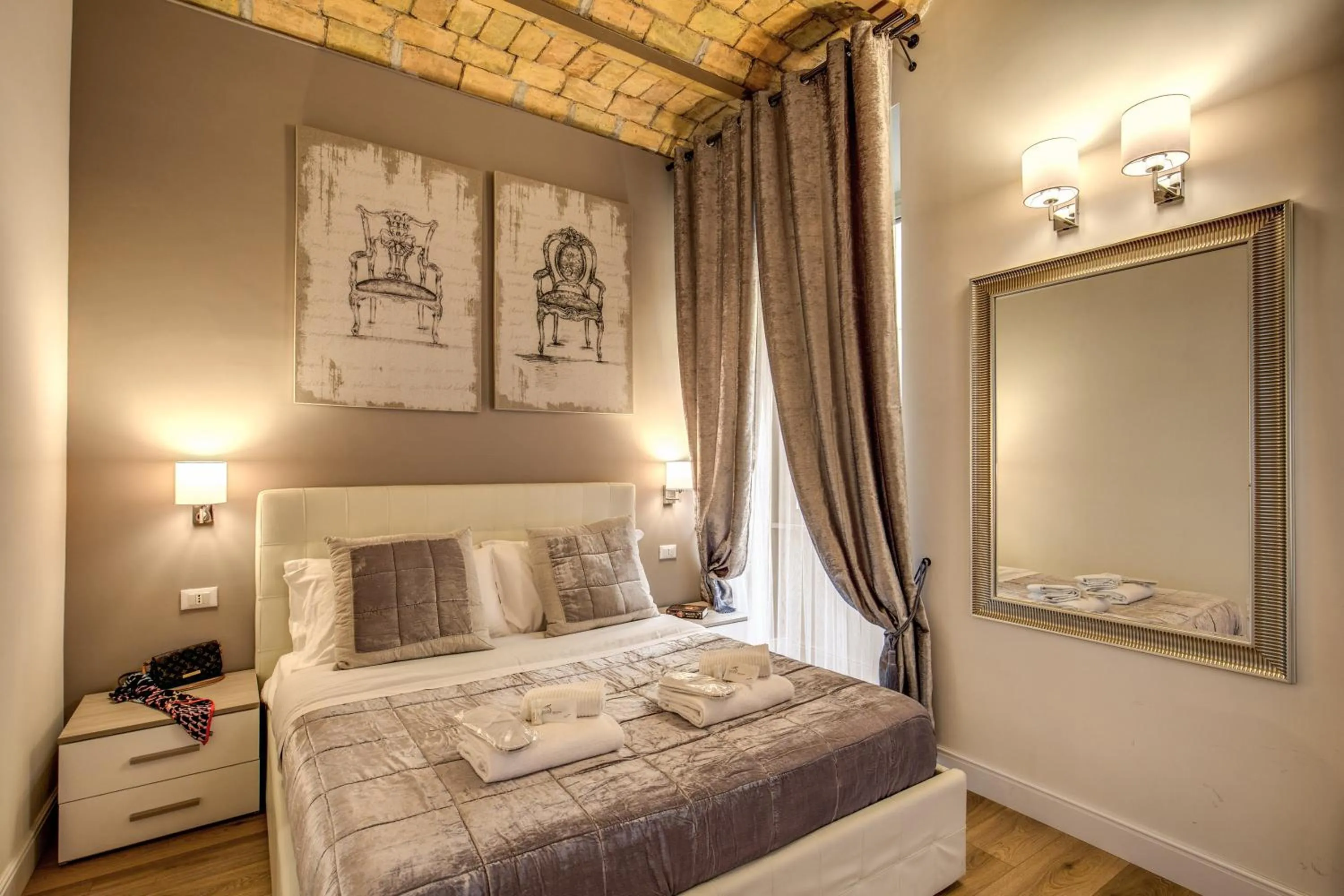 Bed in Chester Suites