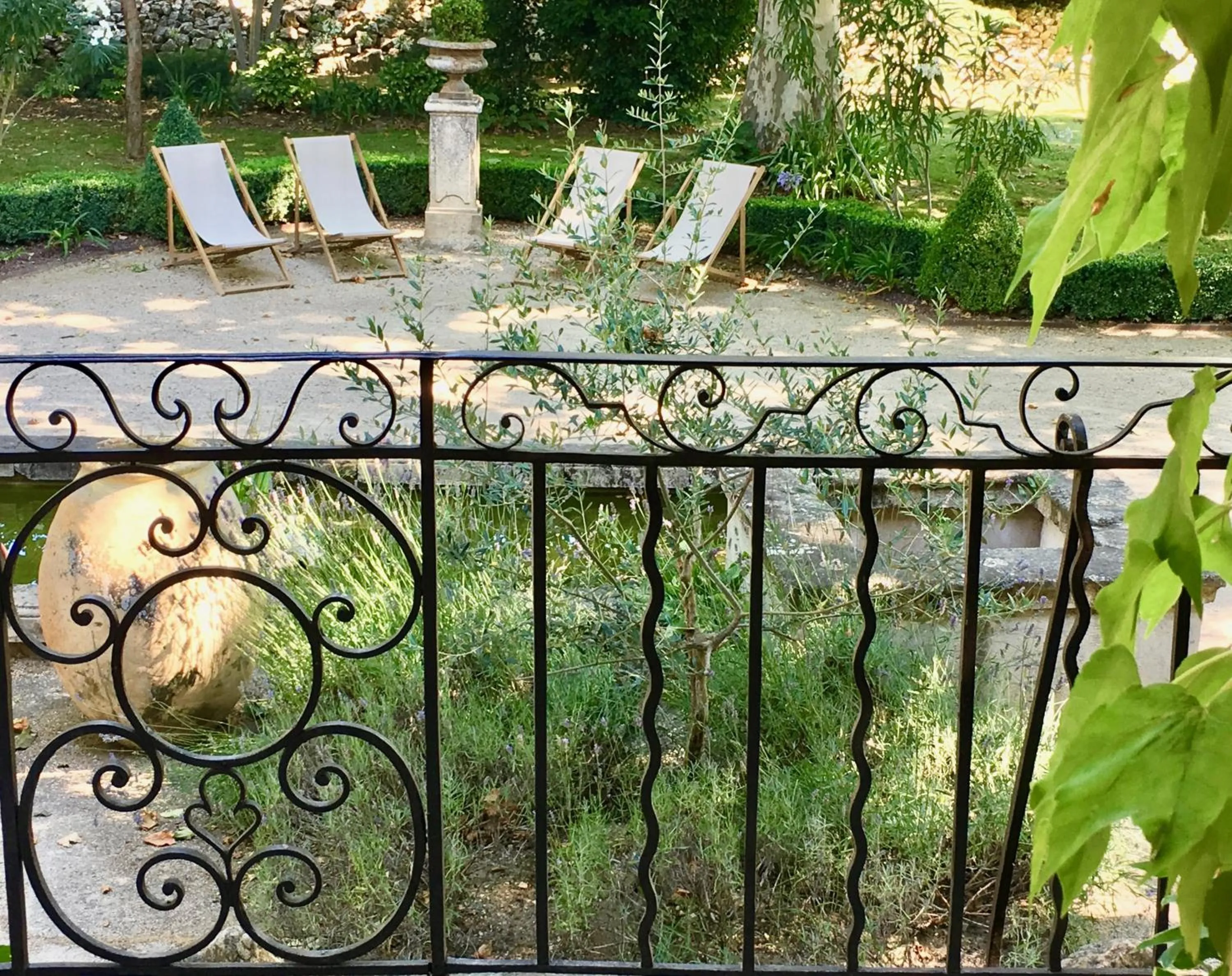 Day in B&B Maison d'Hôtes - Château de Jouques